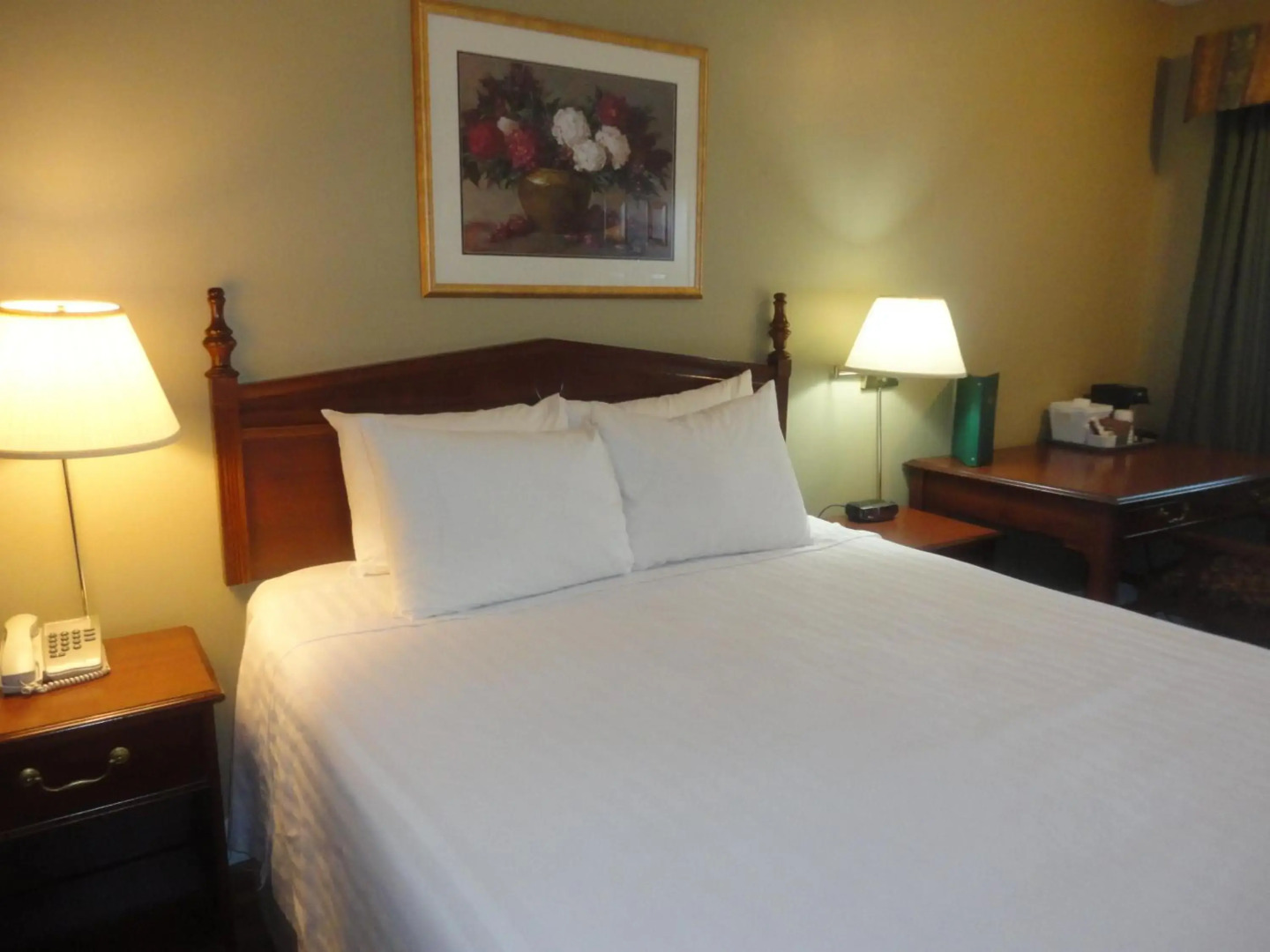 Days Inn by Wyndham Vernon