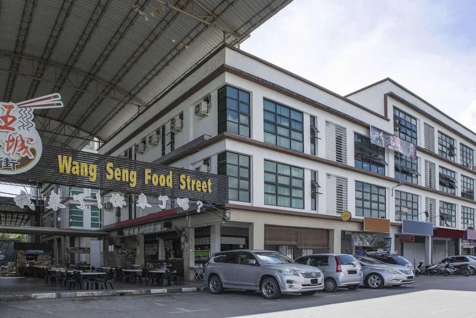 SPOT ON 90390 Hostel Solution