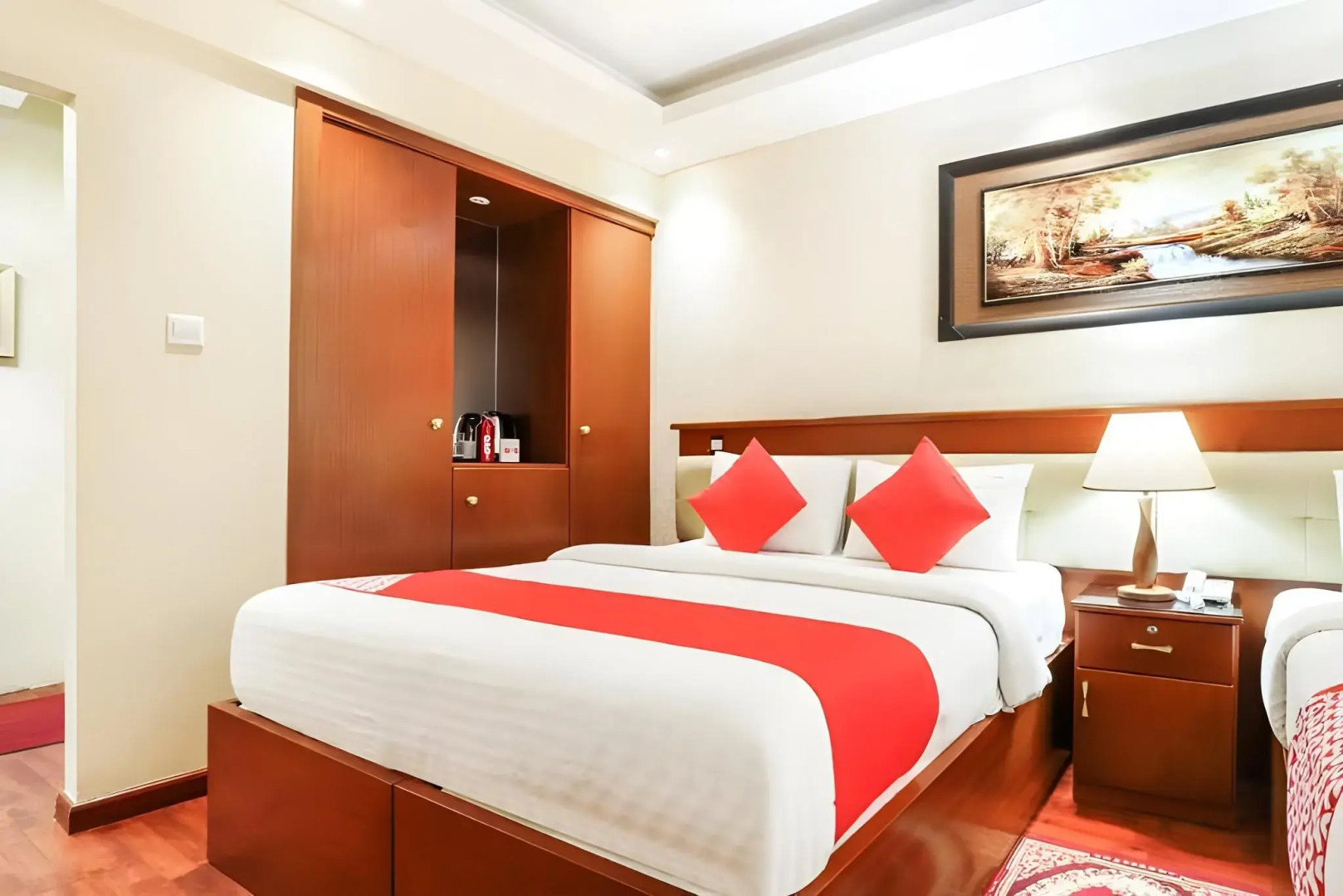 Trans World Hotel L.L.C