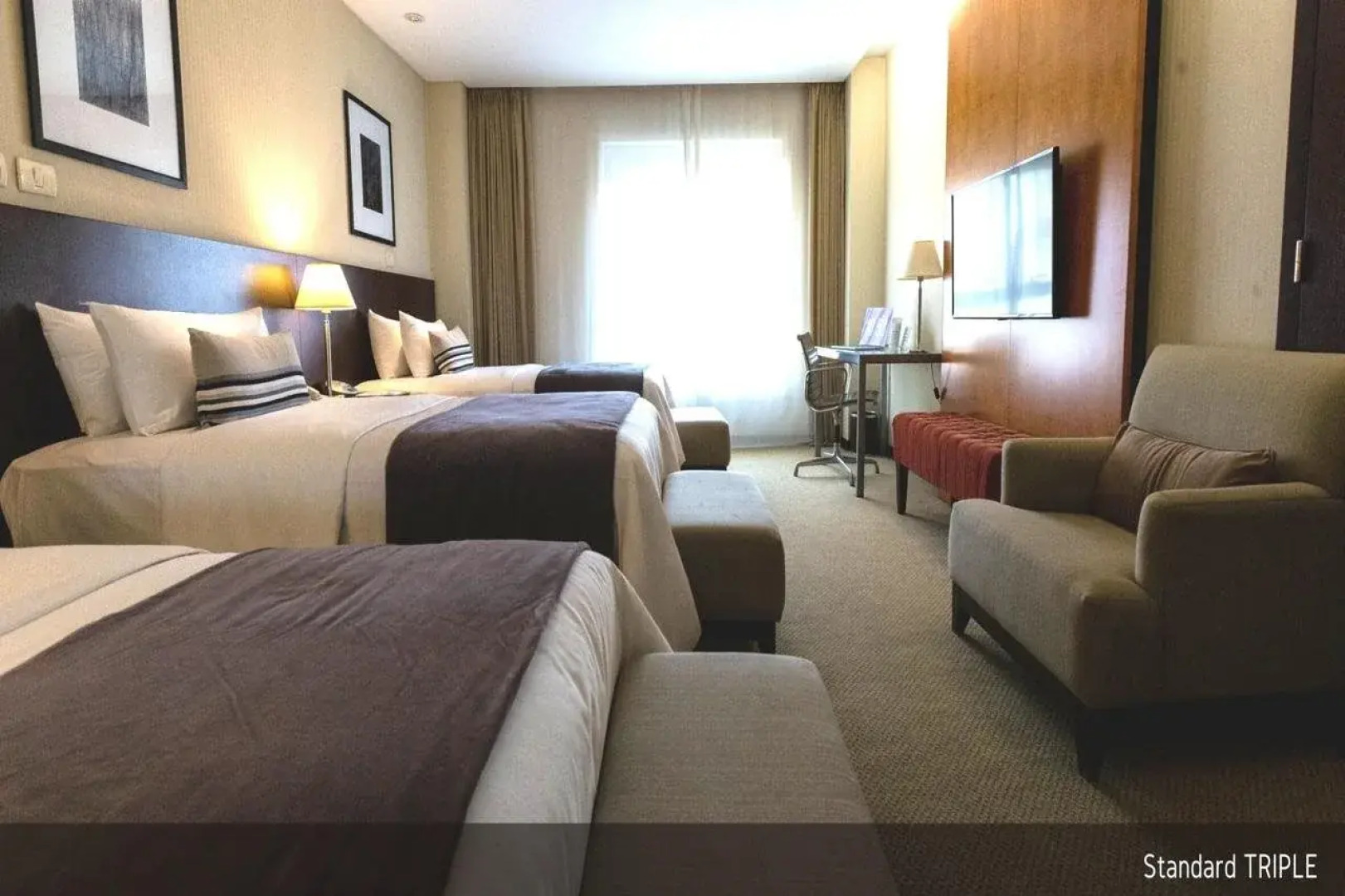 474 Buenos Aires Hotel