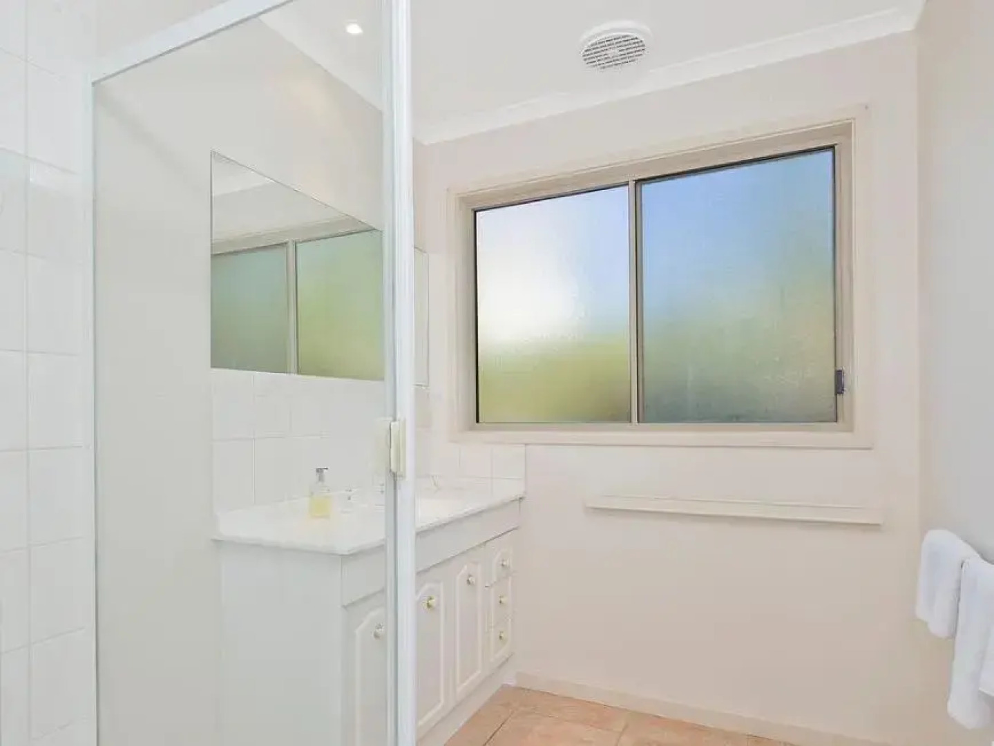 Coral Reef Holiday House