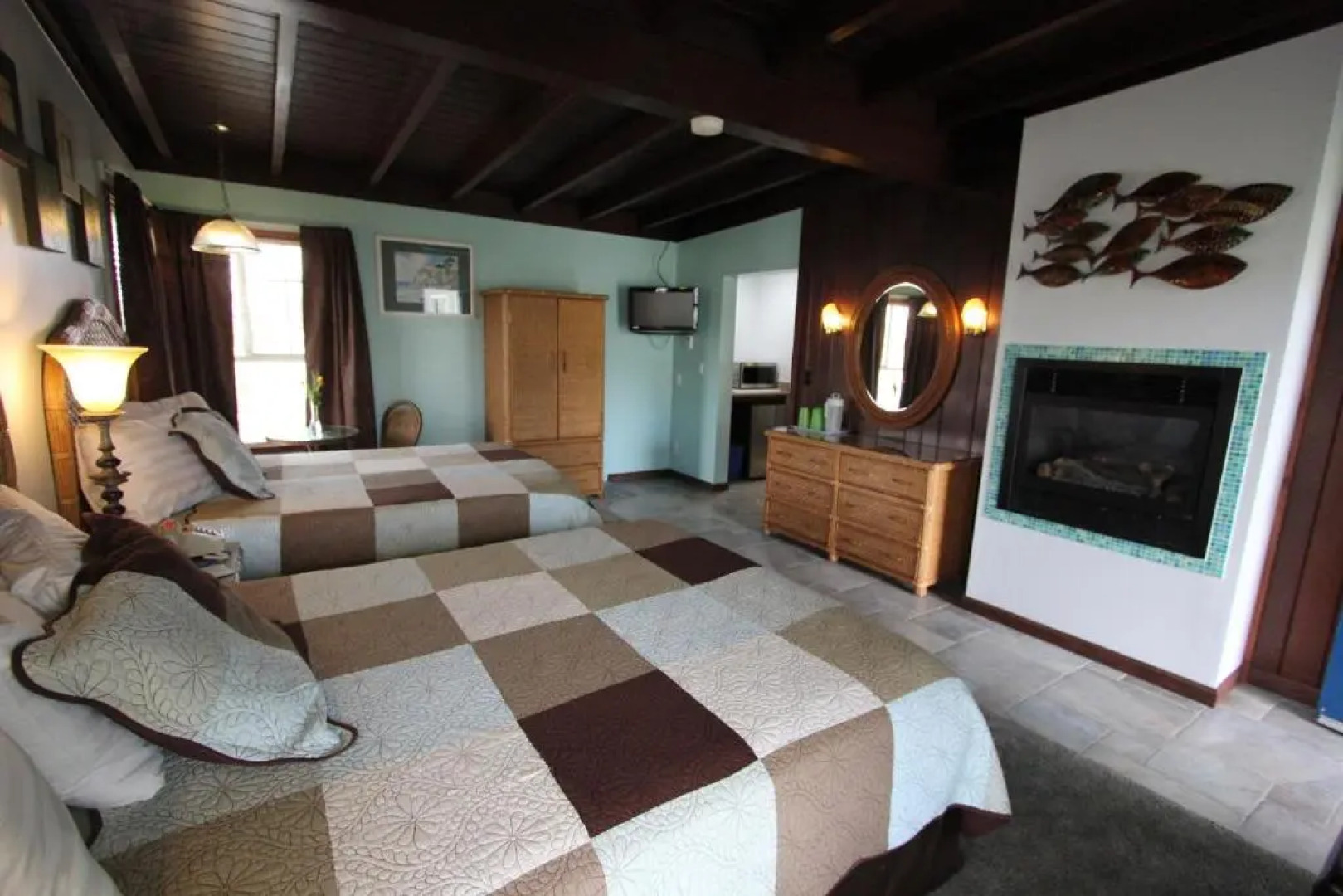 Edgewater Beach inn and suites