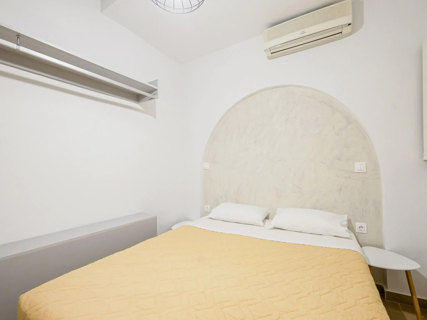 Comfortable Holiday Home With Terrace