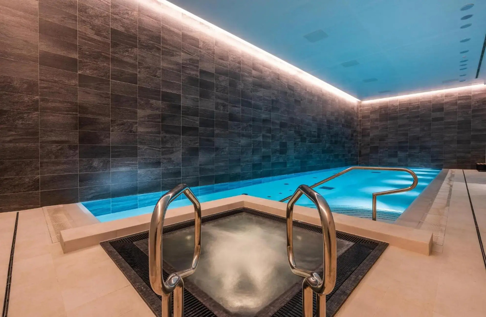 CitySuites Two Aparthotel