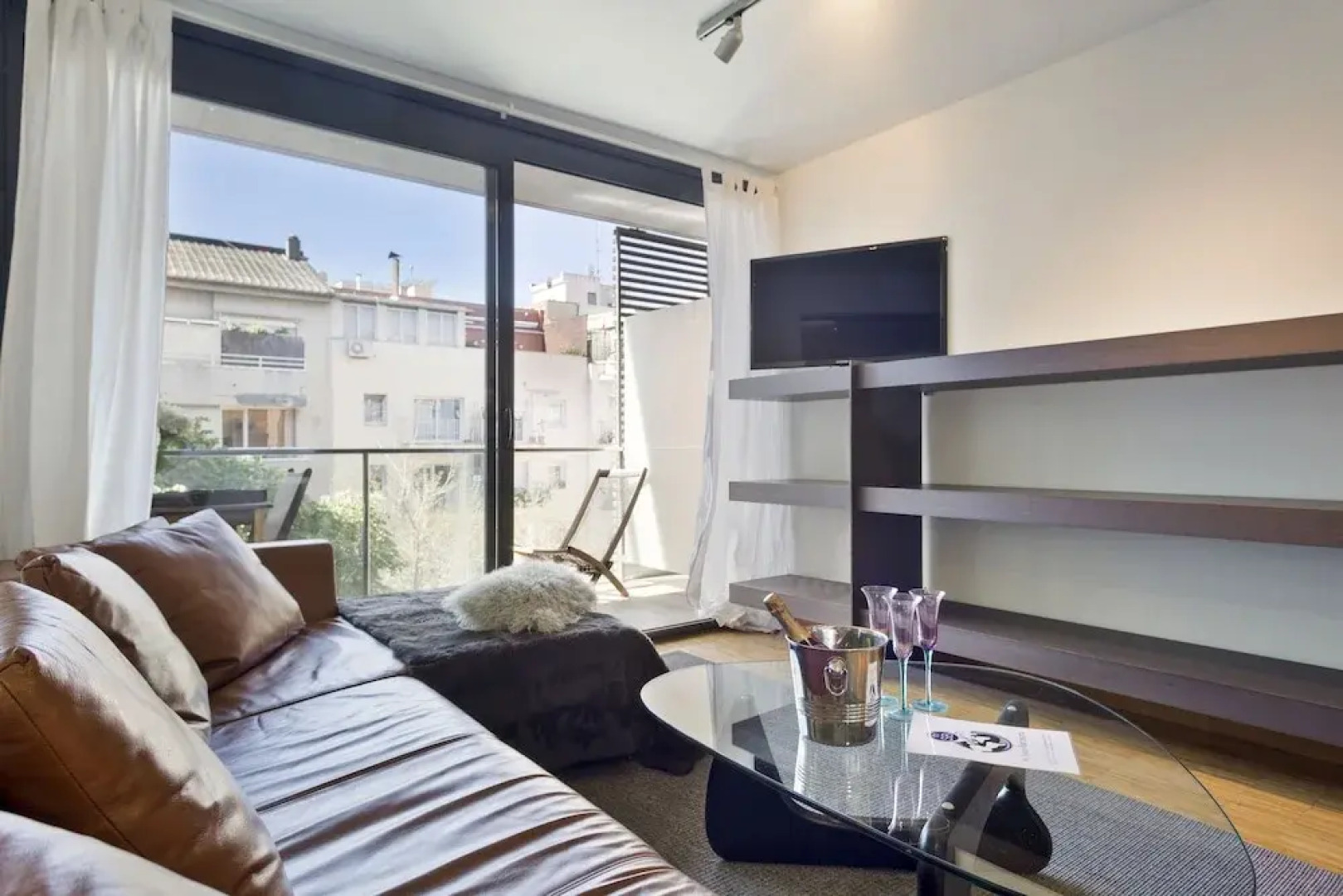 My Space Barcelona Executive Apartments Center