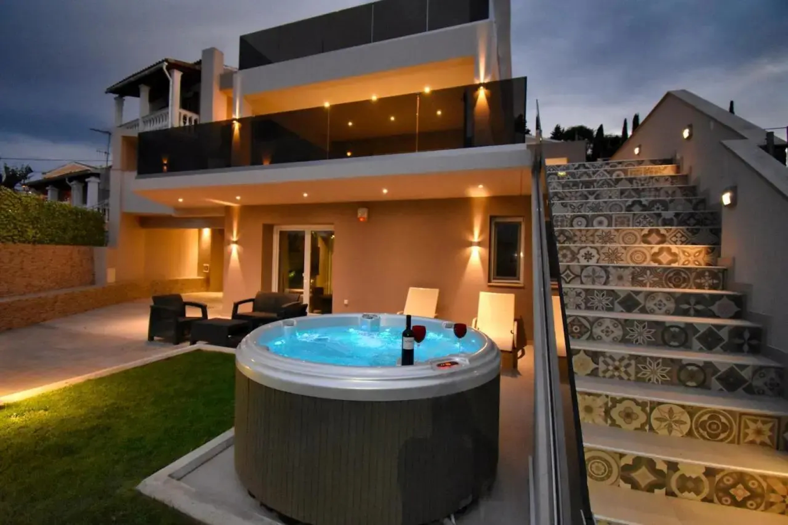 Alikes Deluxe Houses - 300m from the beach