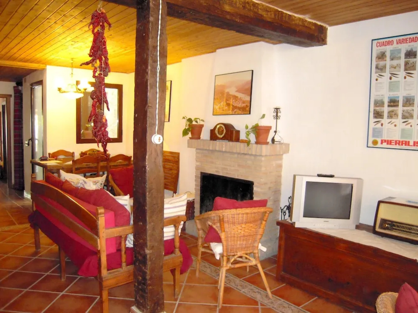 House With 4 Bedrooms in Hornos, With Wonderful Mountain View, Terrace and Wifi