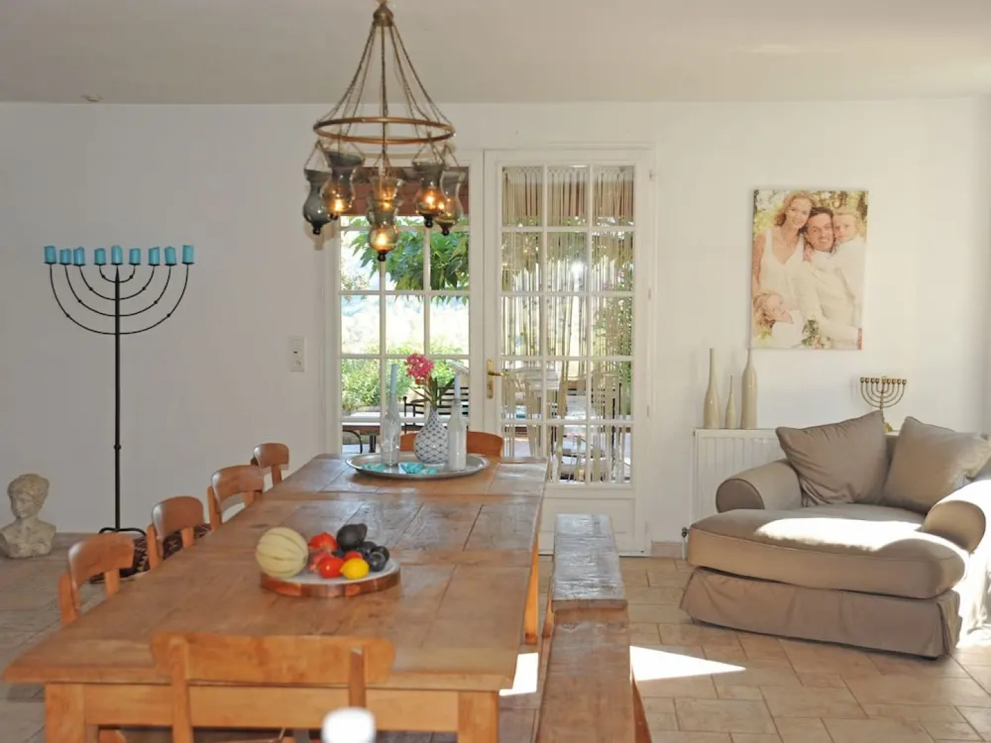 Child-friendly Holiday Home in Esparron-de-verdon