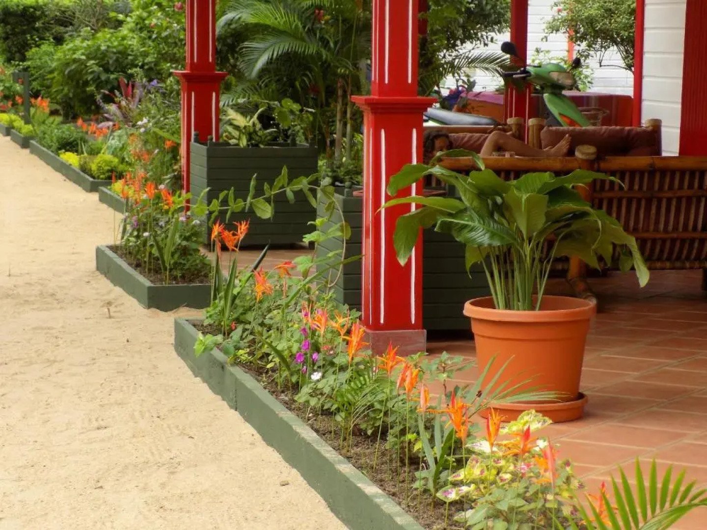 Villa With 4 Bedrooms in Foulpointe Madagascar, With Wonderful sea View, Enclosed Garden and Wifi