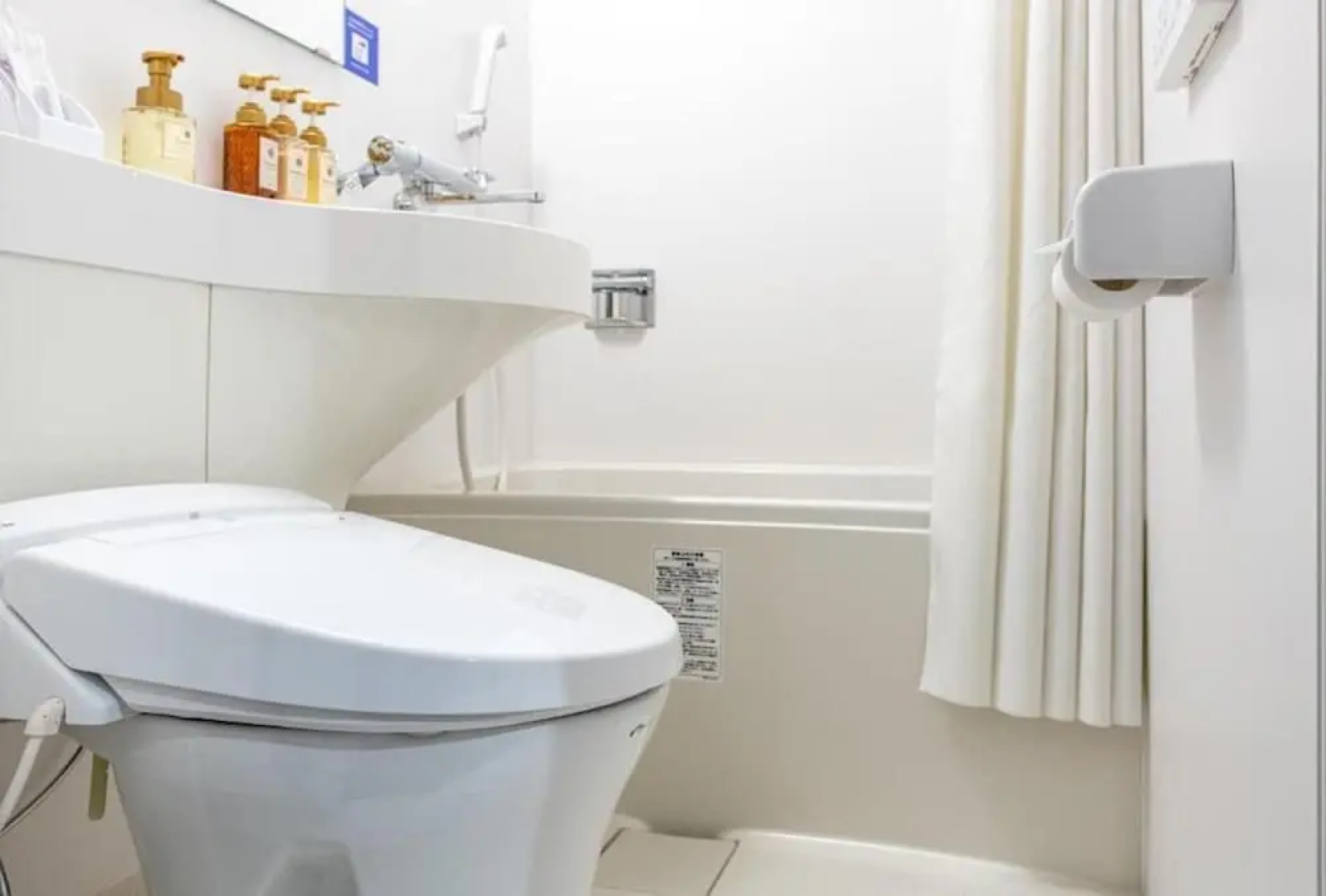 Hotel Sanrriott osakahommachi