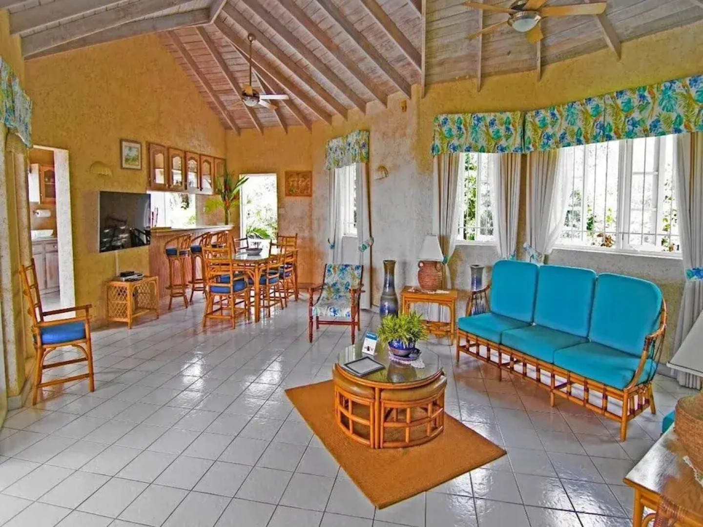 Sea Symphony Barbados - 6 B R Beachfront Villa w Staff