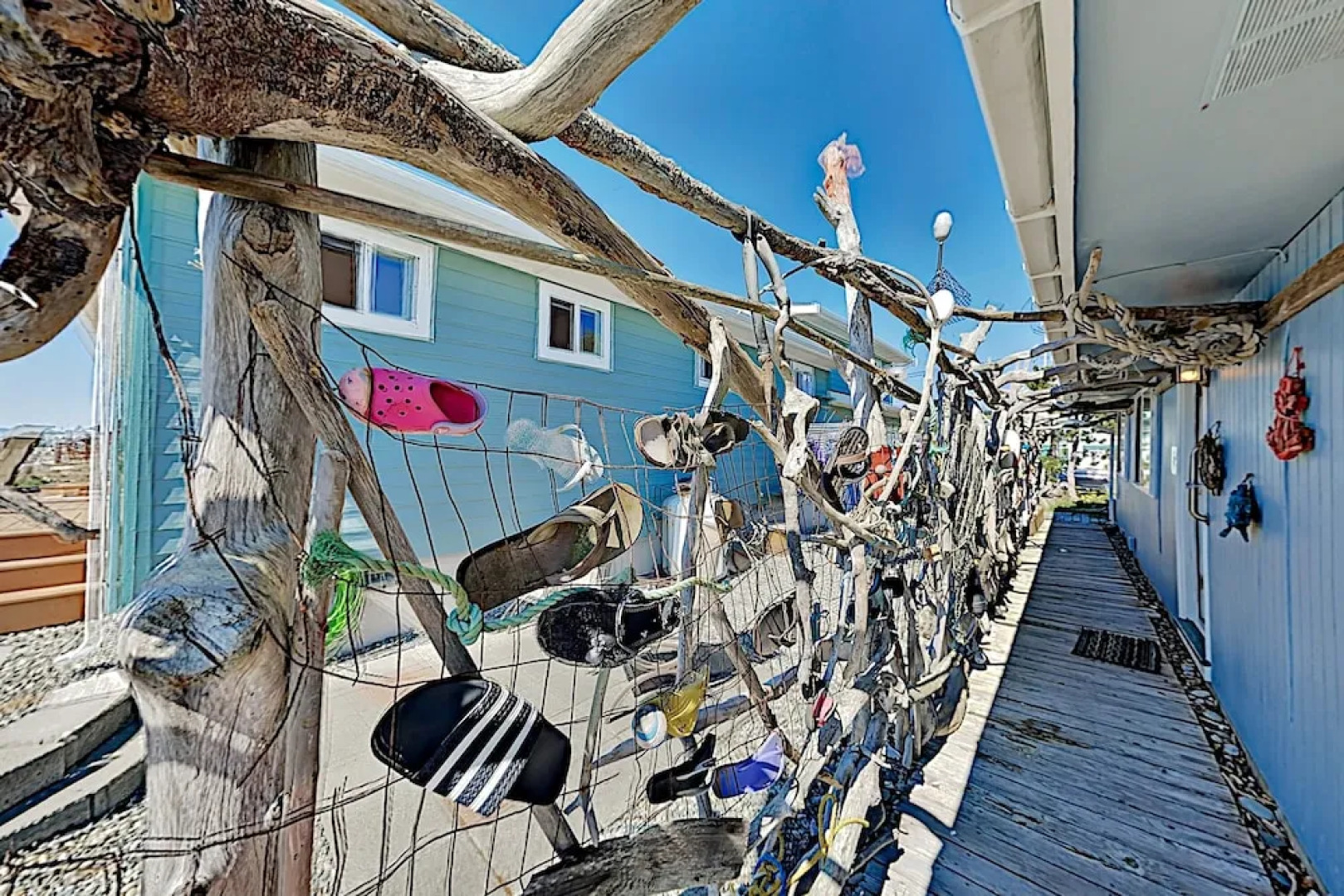 Beachfront Gem In Coupeville 3 Bedroom Home