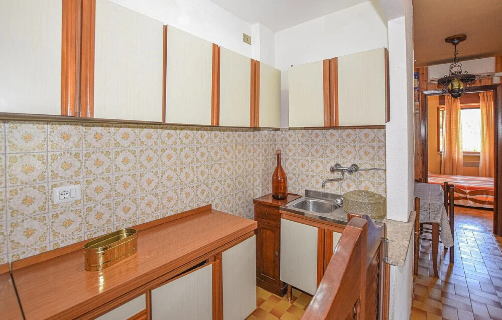 Nice Apartment in Saint Pierre With 1 Bedrooms and Wifi