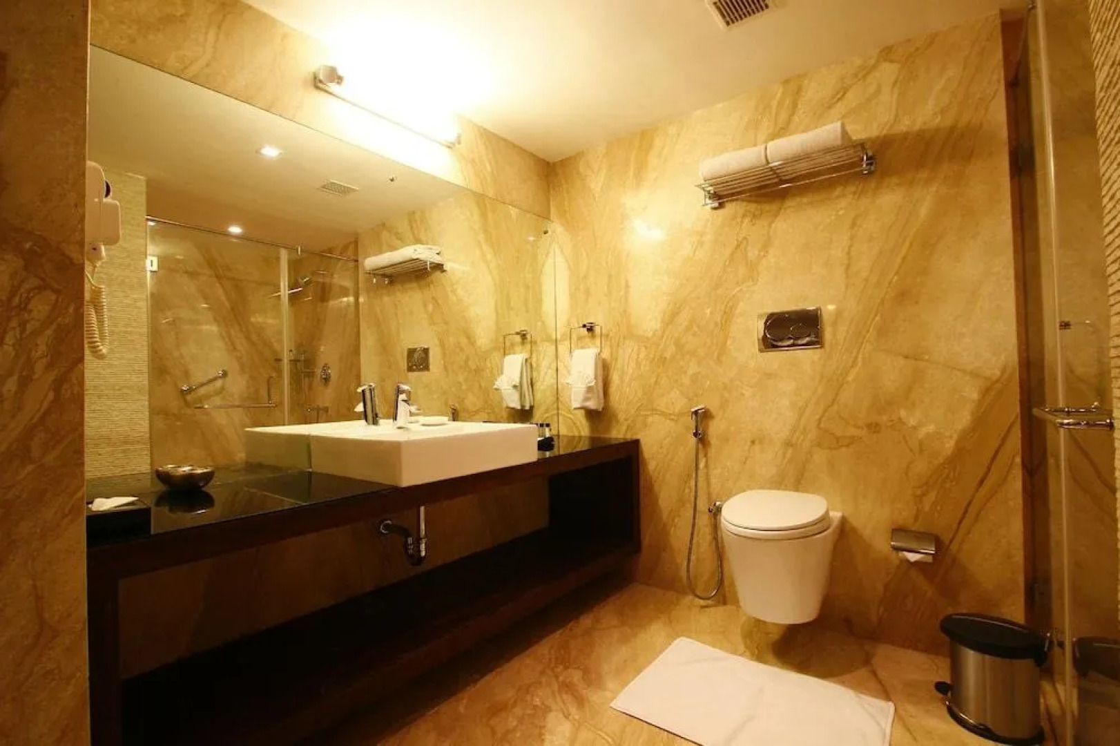 Livgrand - Yellow Lake Resorts & Spa, Yercaud - Myst