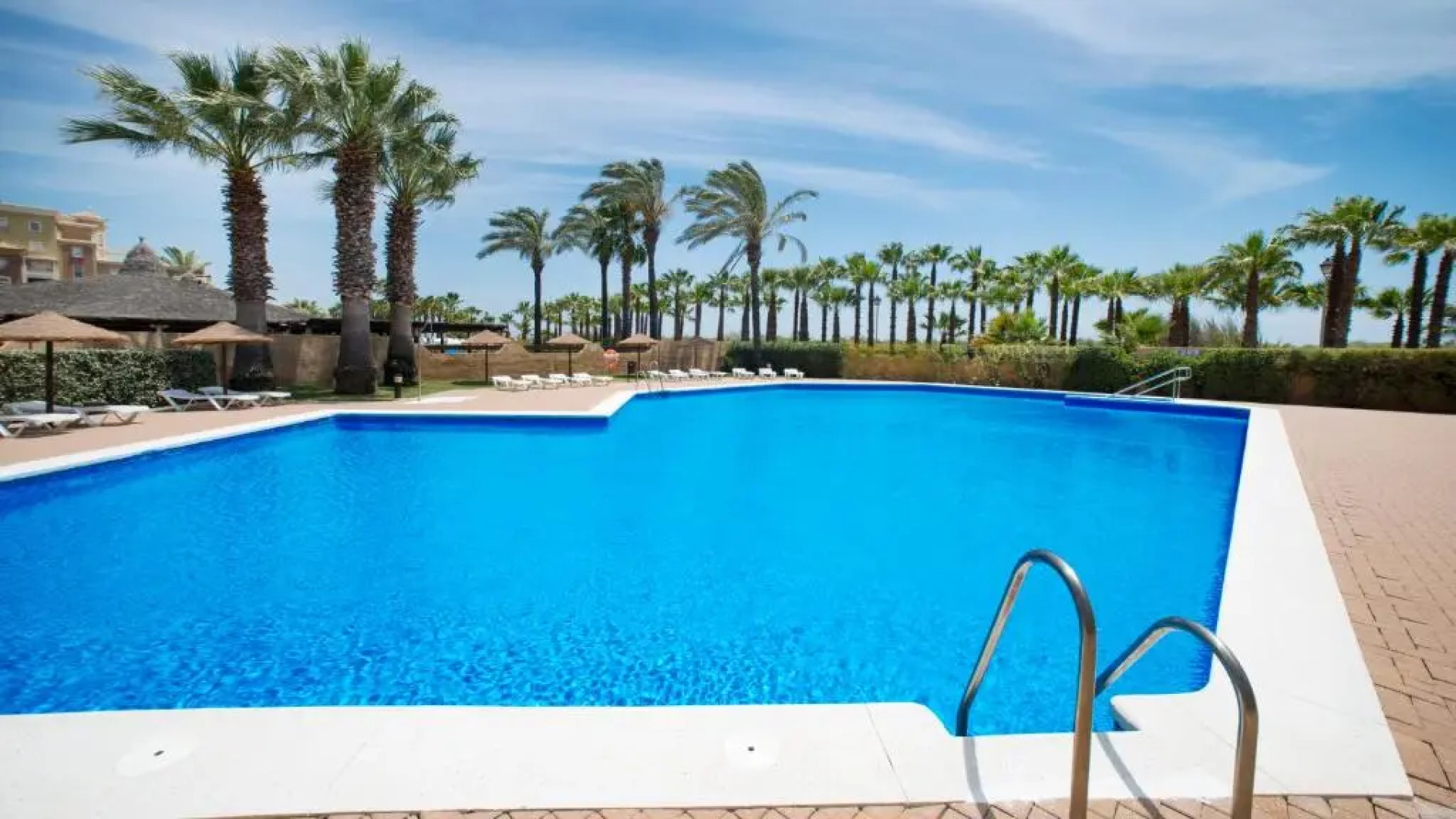 Leo Jardines de Isla Canela