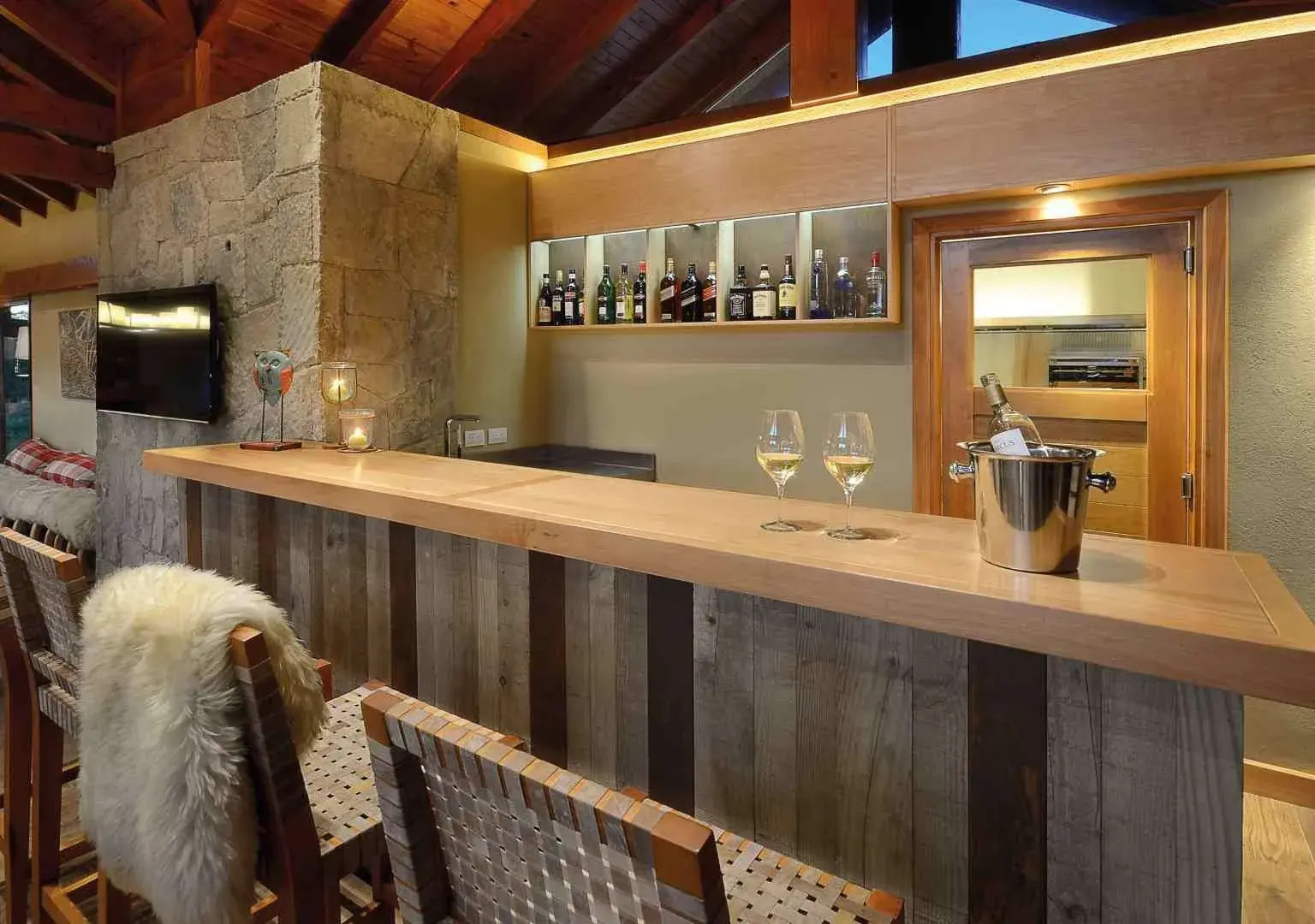 Huenú by DOT Boutique