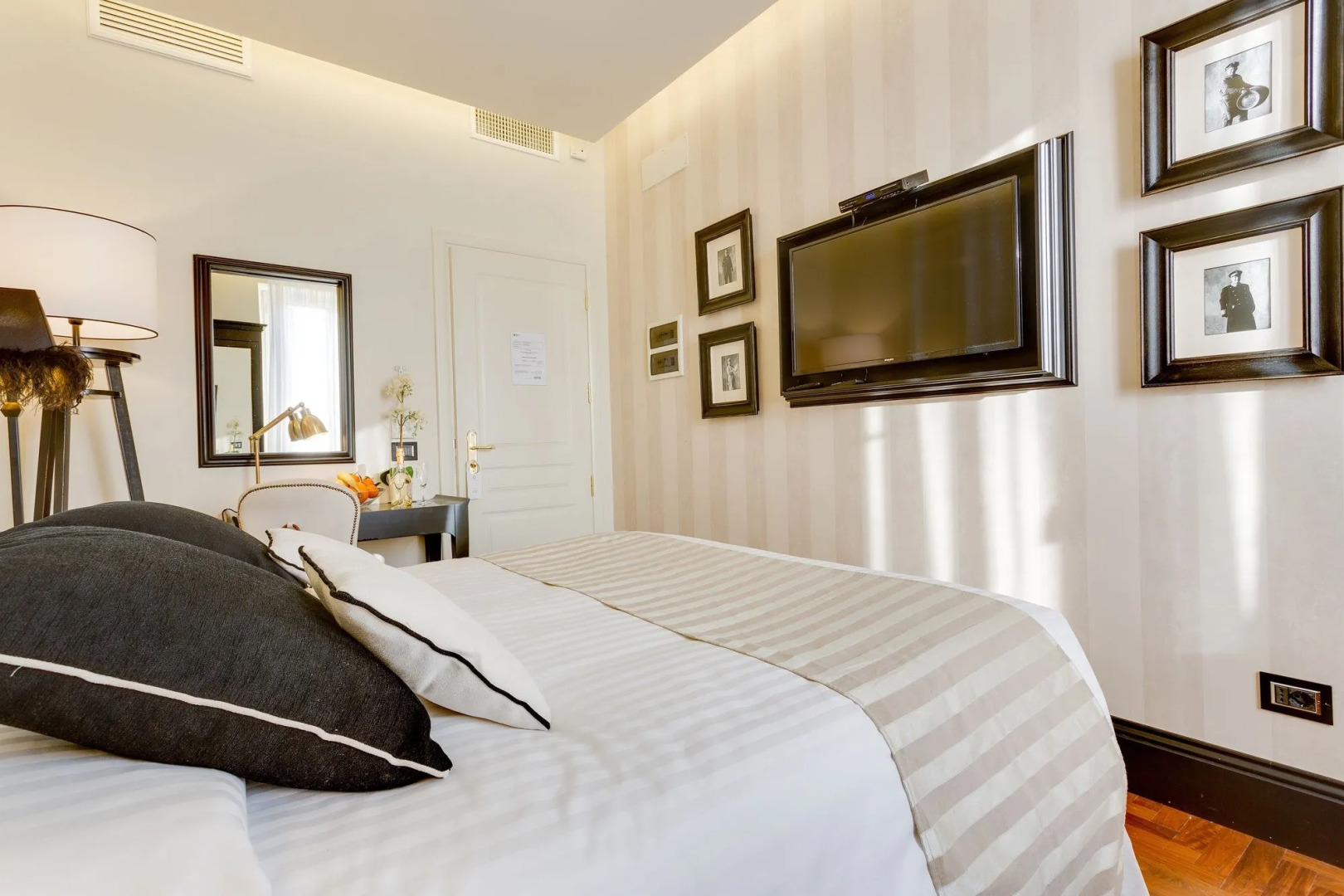 Bellezza al Colosseo B&B and Apartments