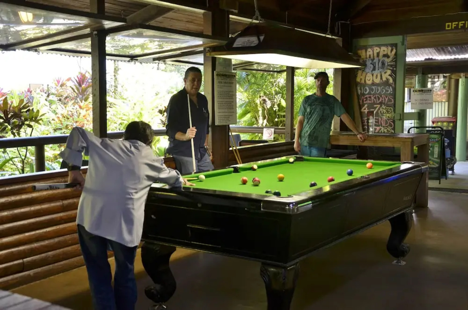 PKs Jungle Village - Hostel