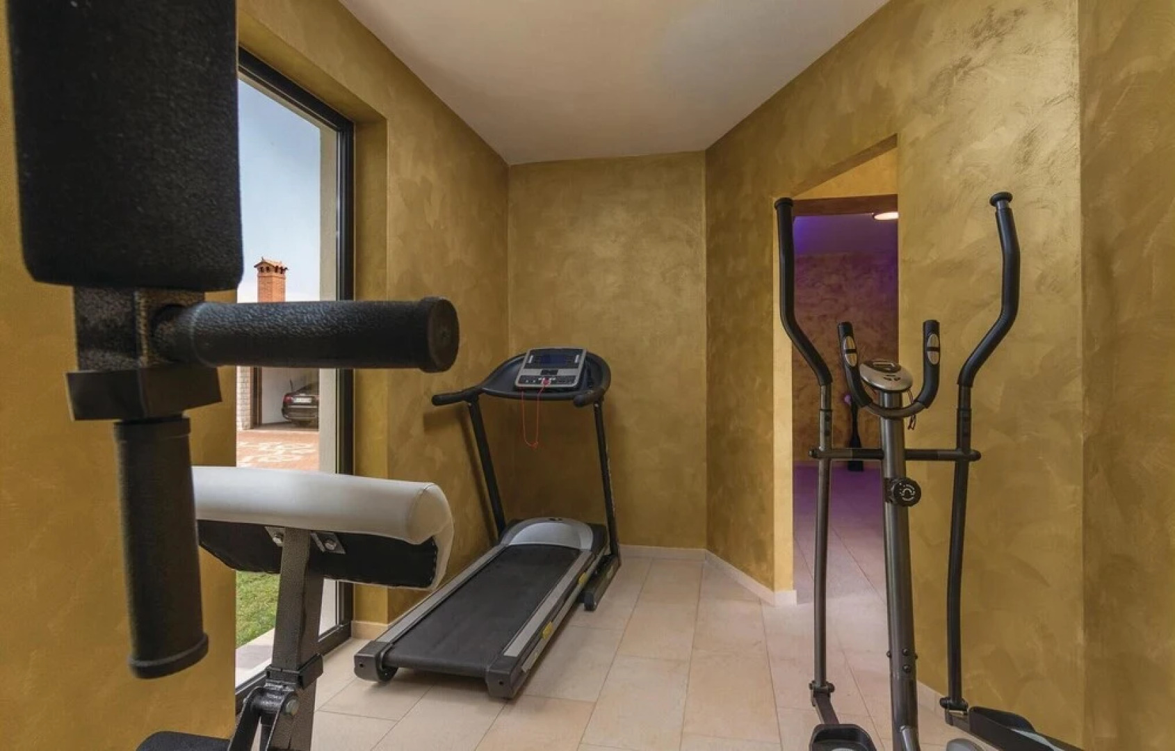 Awesome Home in Sumber With Sauna, Wifi and 7 Bedrooms