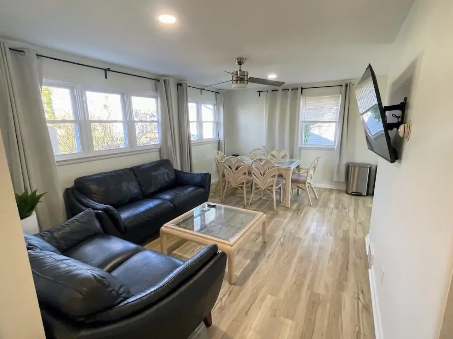 10 Braddock Somers Point