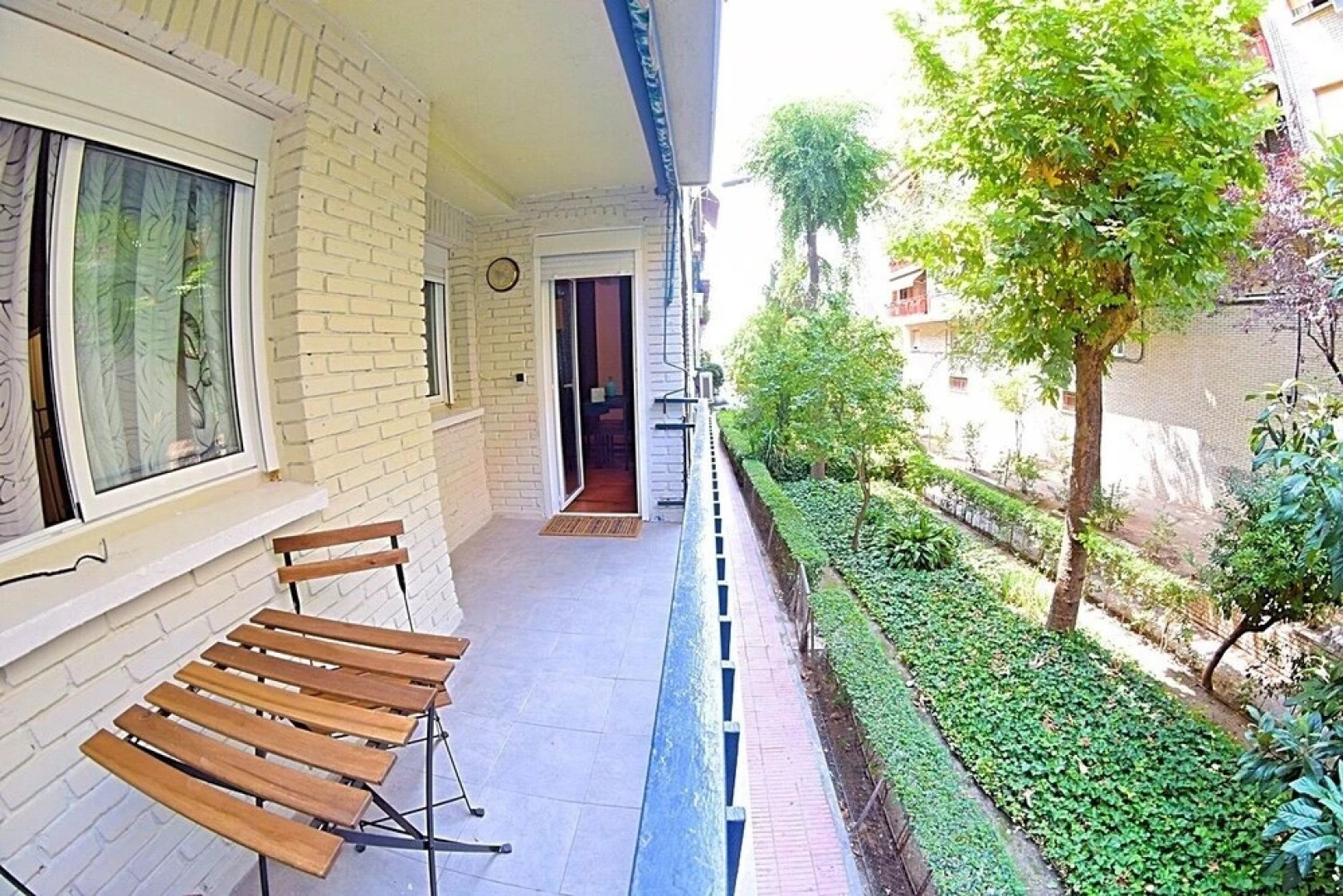 Apartment - Travel and Holidays La Vina