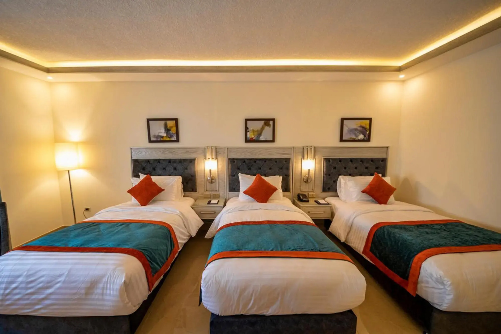 Petra Canyon Hotel