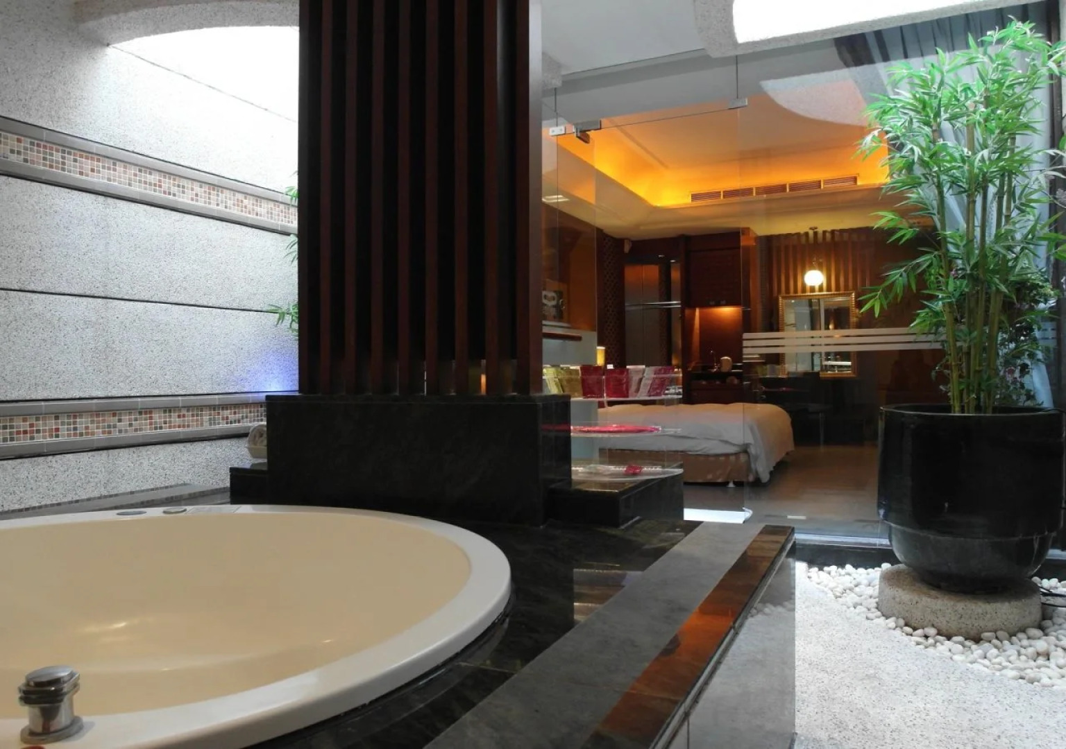 Sweet Love Boutique Motel