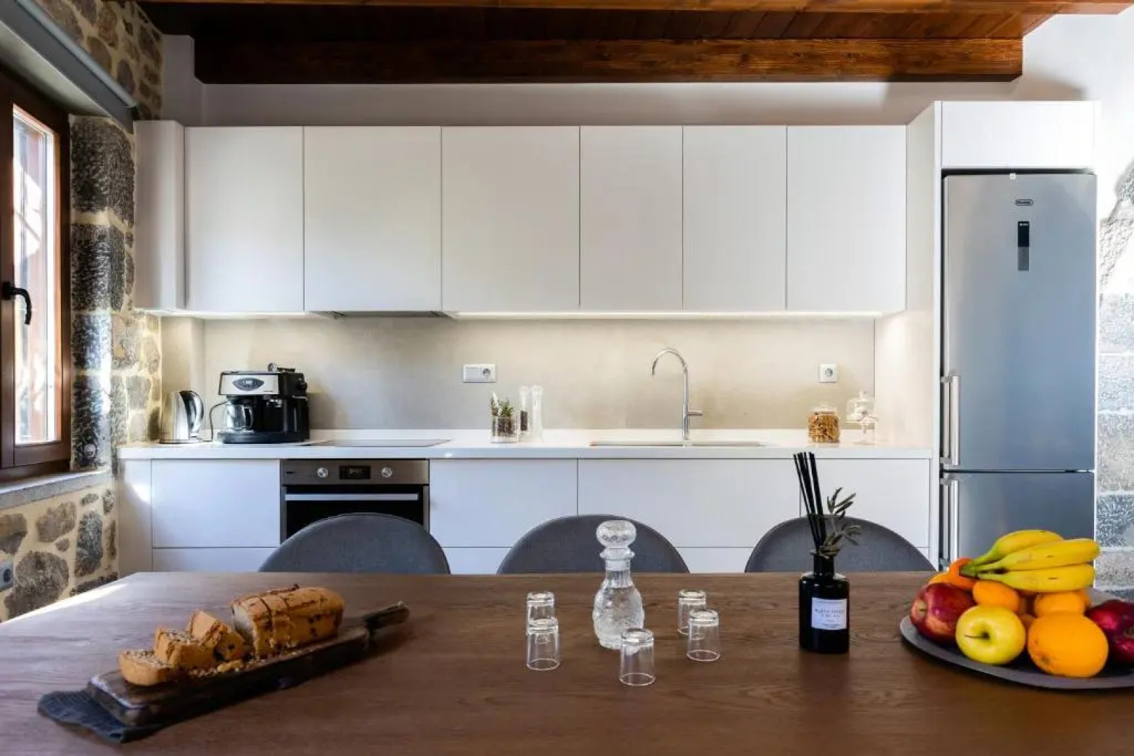 Kagiampakis Concept Residences II