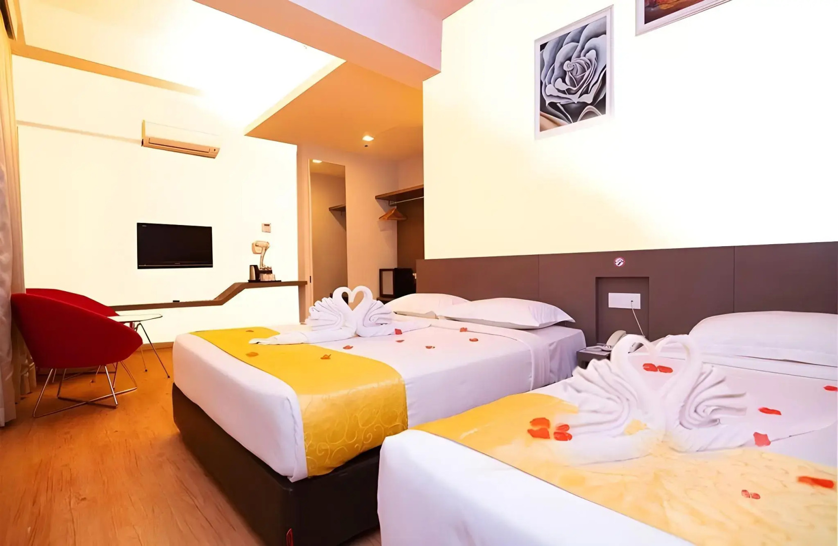 Sri Manja Boutique Hotel