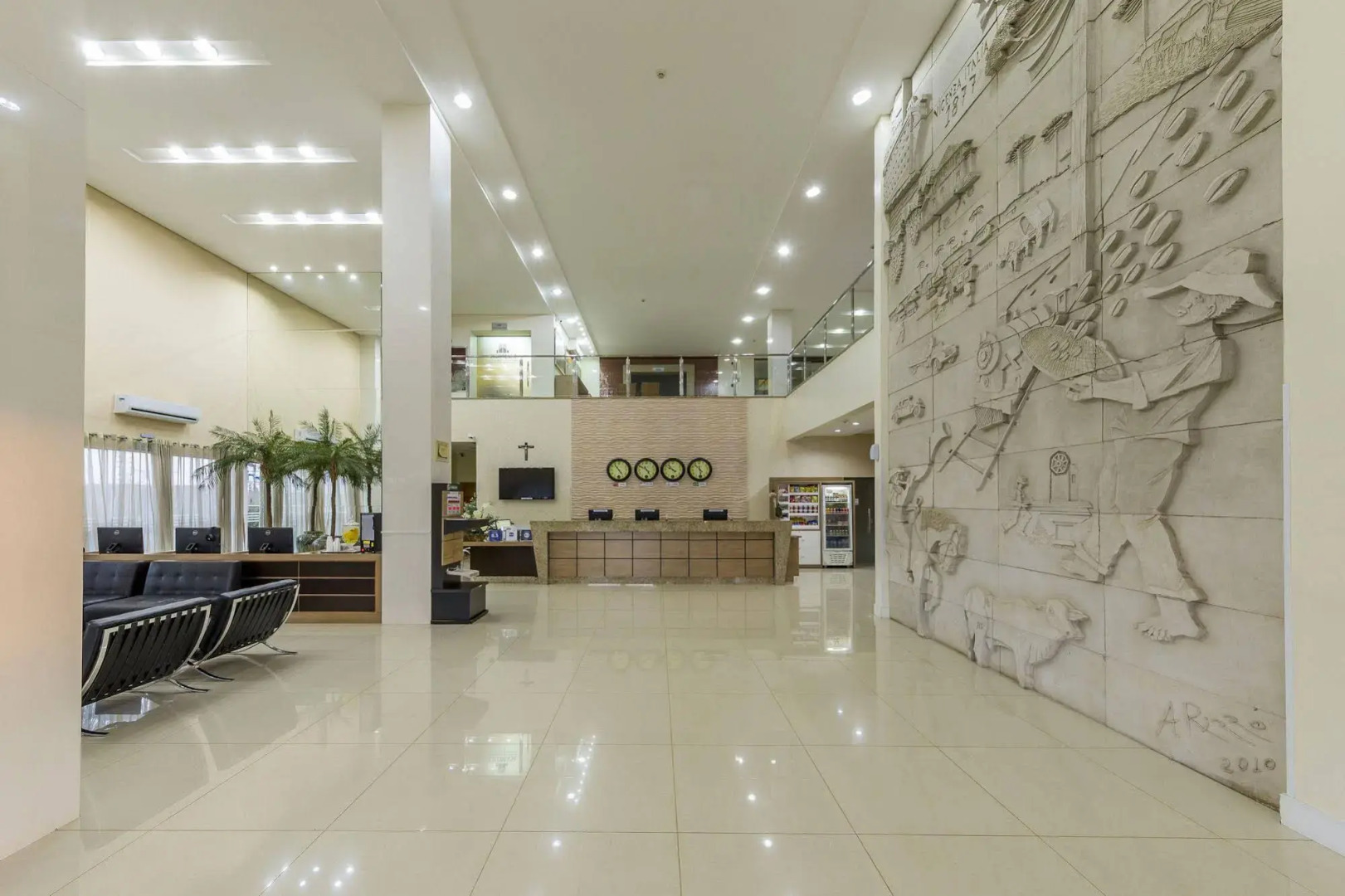 Hotel Thomasi Maringa