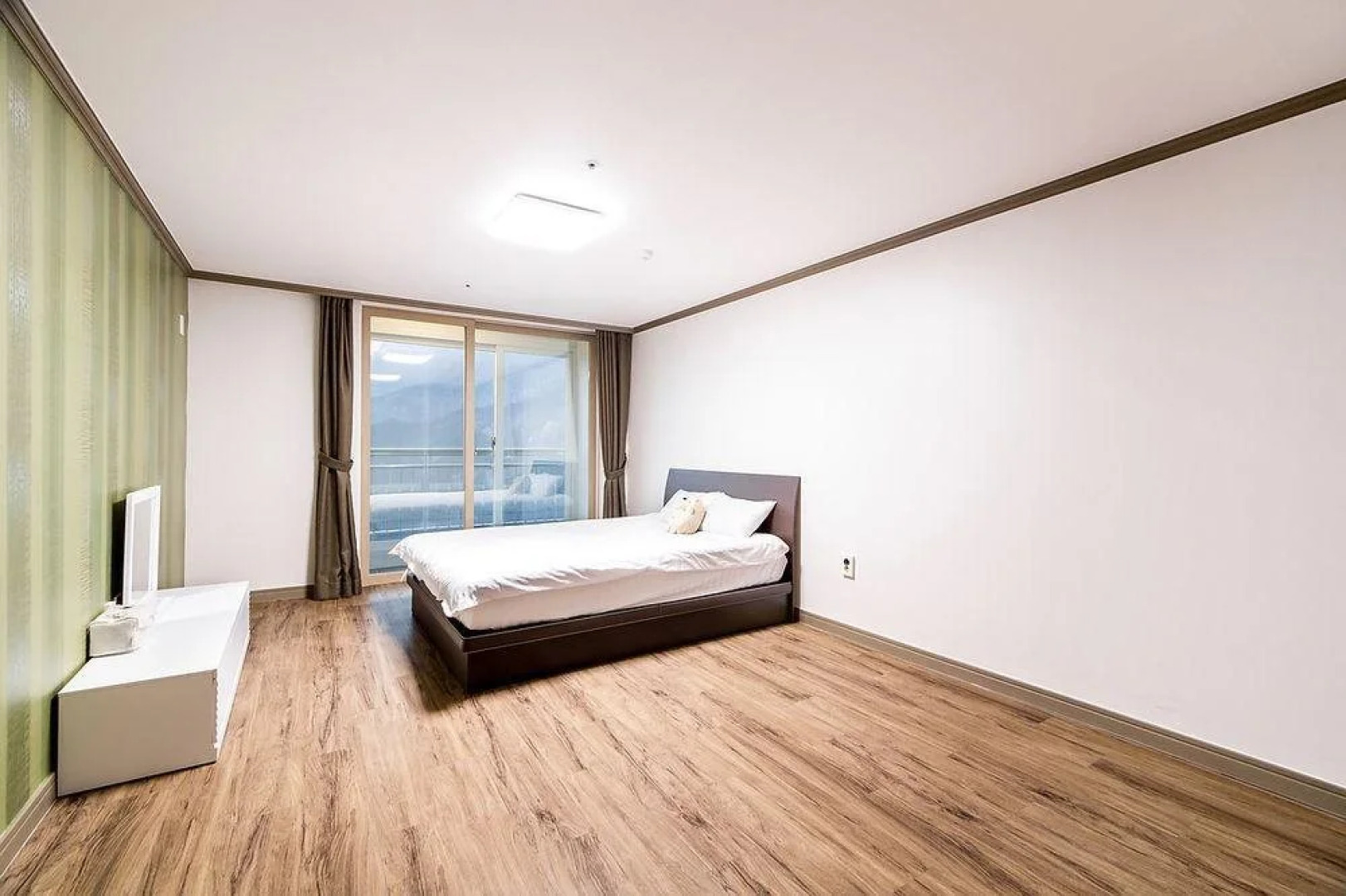 Milmo Redskirt Camping Resort Caravan Park