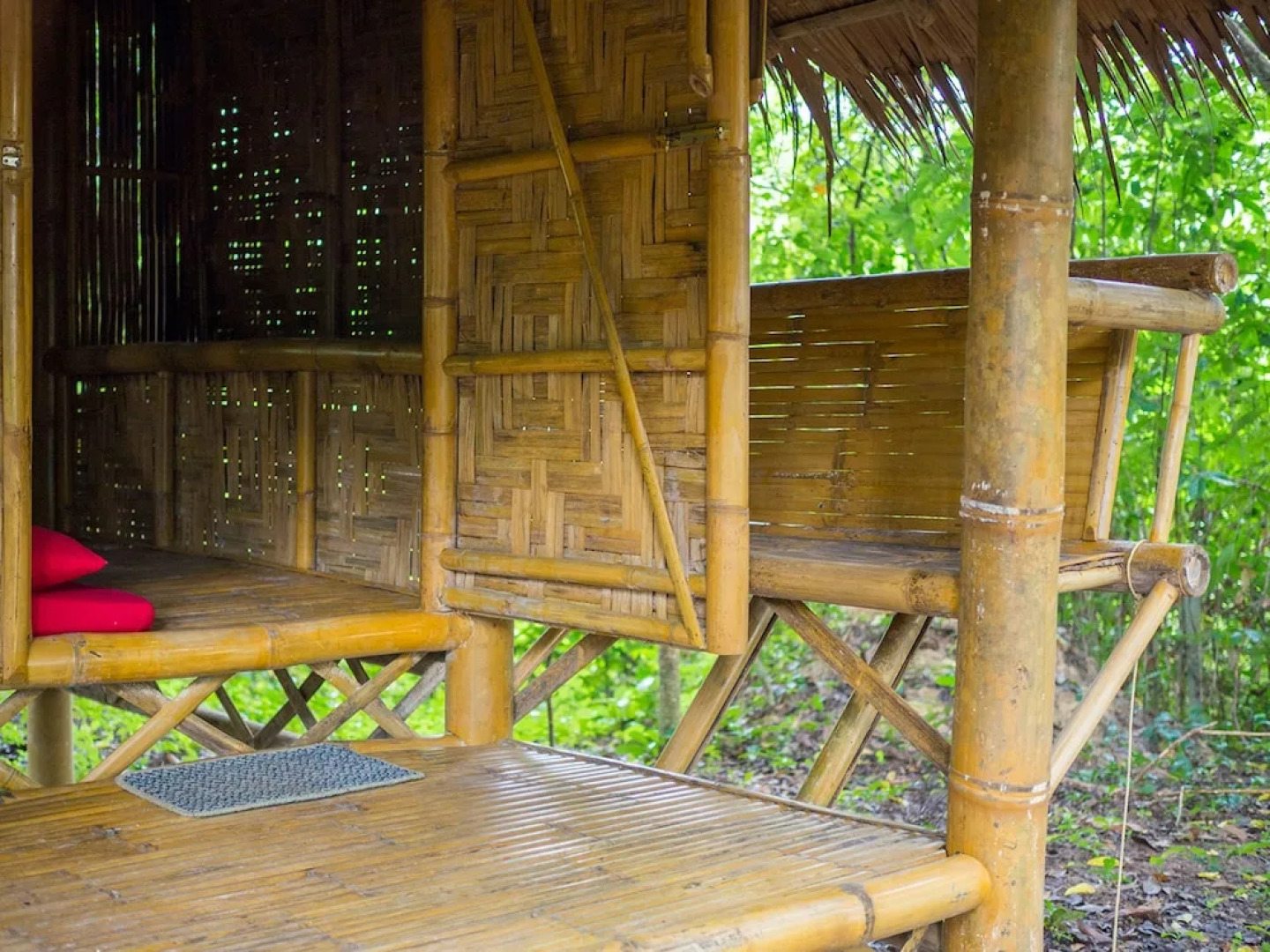 Wichai's Jungle Home Stay