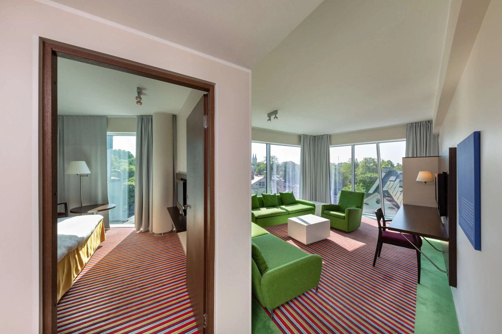 Отель Park Inn by Radisson Meriton Conference & Spa Tallinn