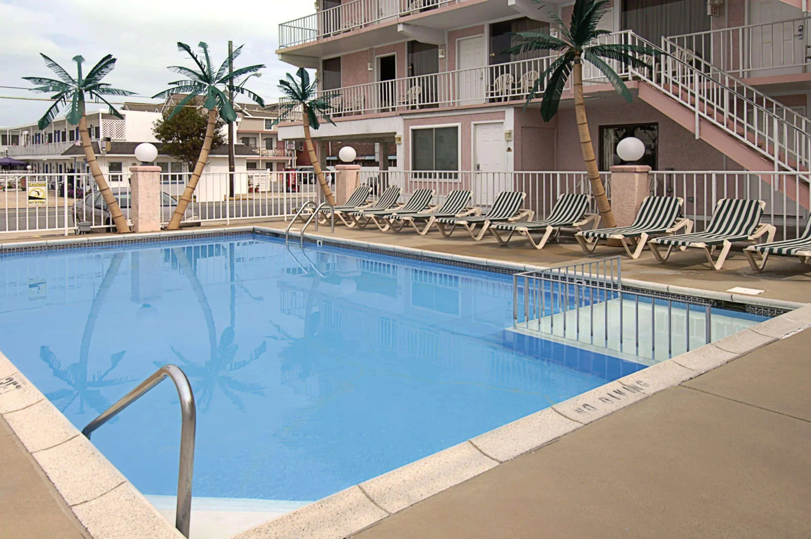 Days Inn Suites Wildwood