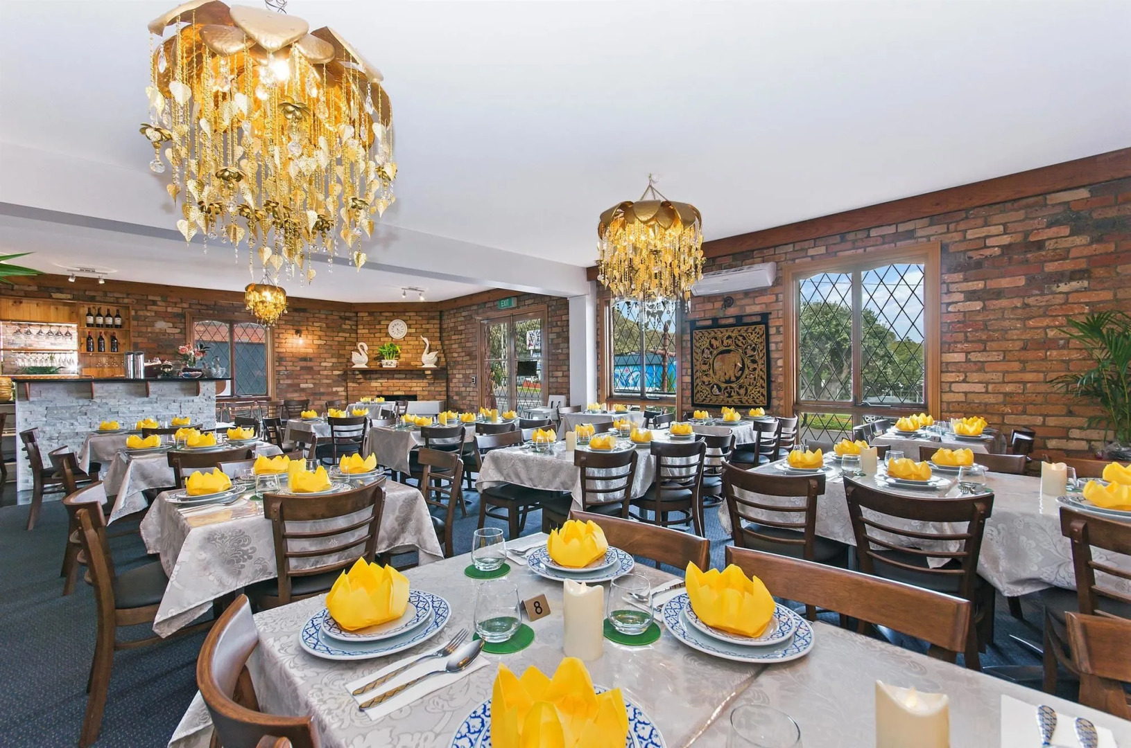 Waves Motel and Apartments