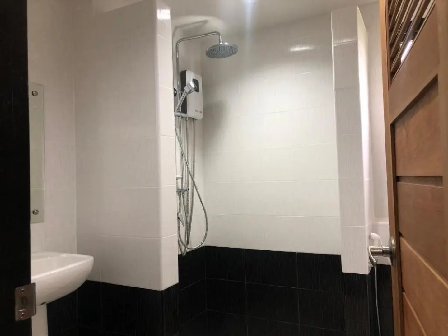 บ้านเพลิน