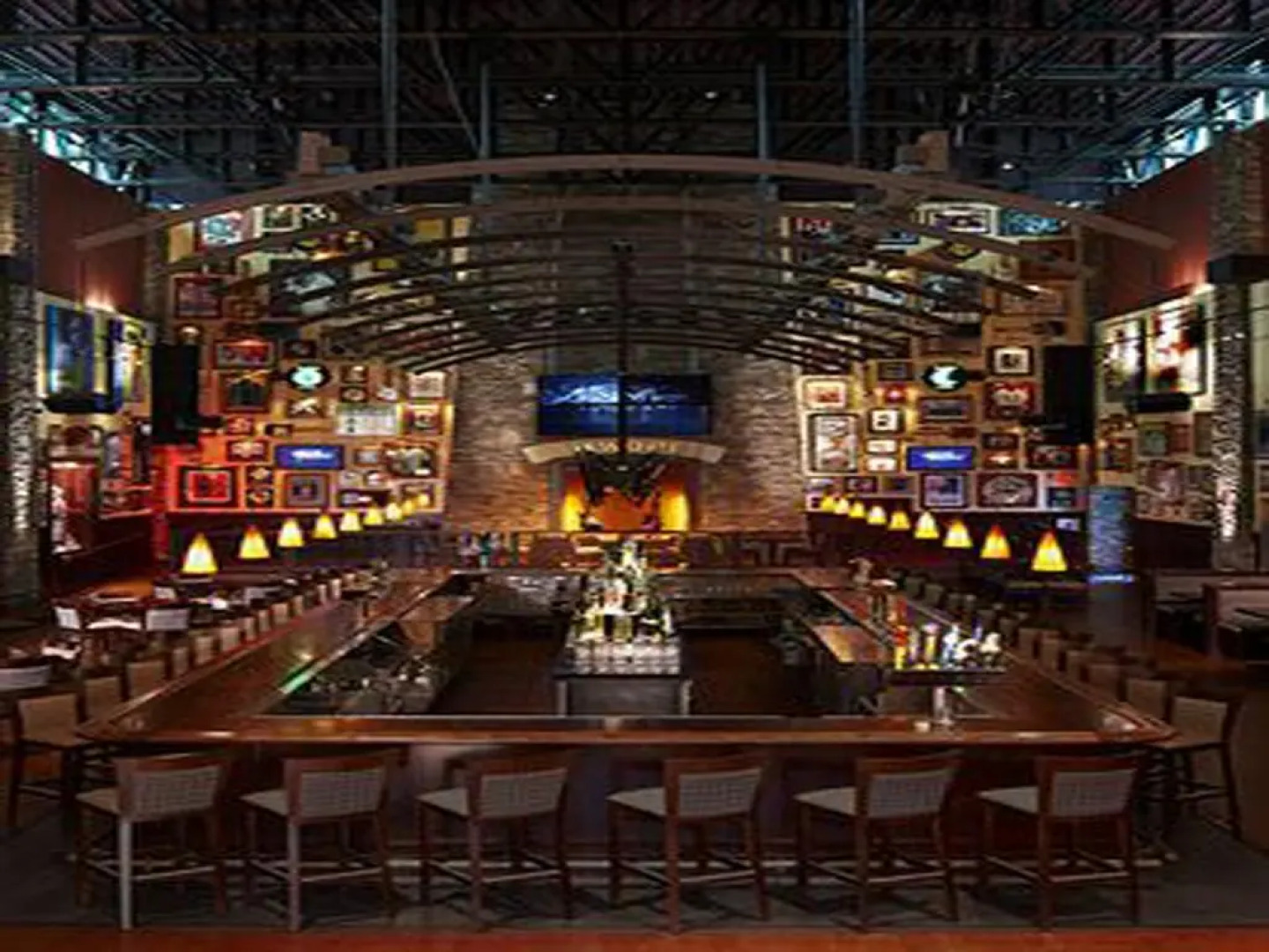 Two Trees Inn at Foxwoods