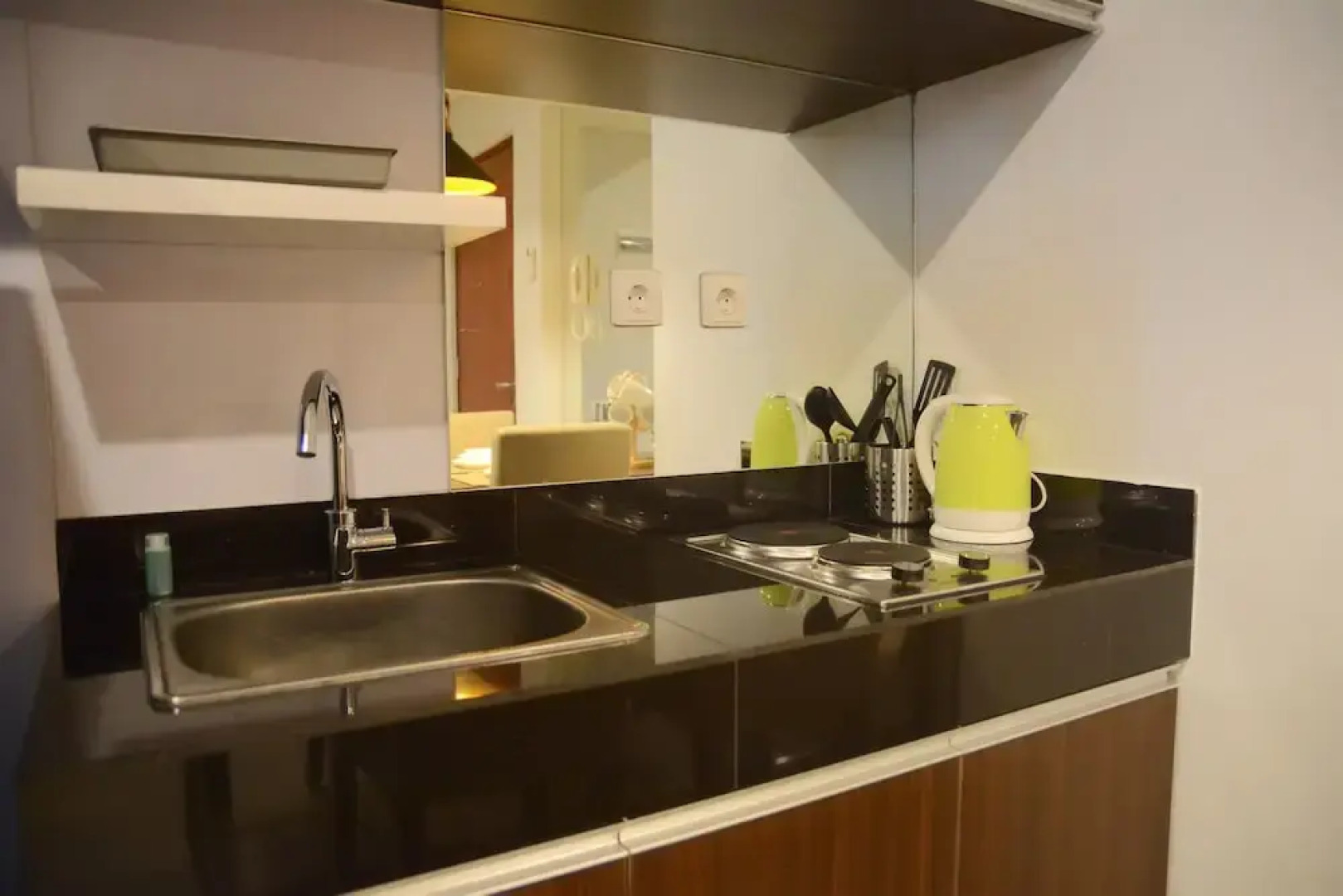 Luxury 2BR Roseville Soho & Suite Apartment near ICE BSD