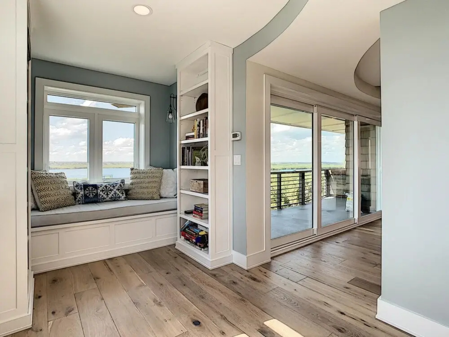 Enjoy the Best Time of the Year in Florida at Redfish Dance Riverfront Pool Home With Dock - 6958t