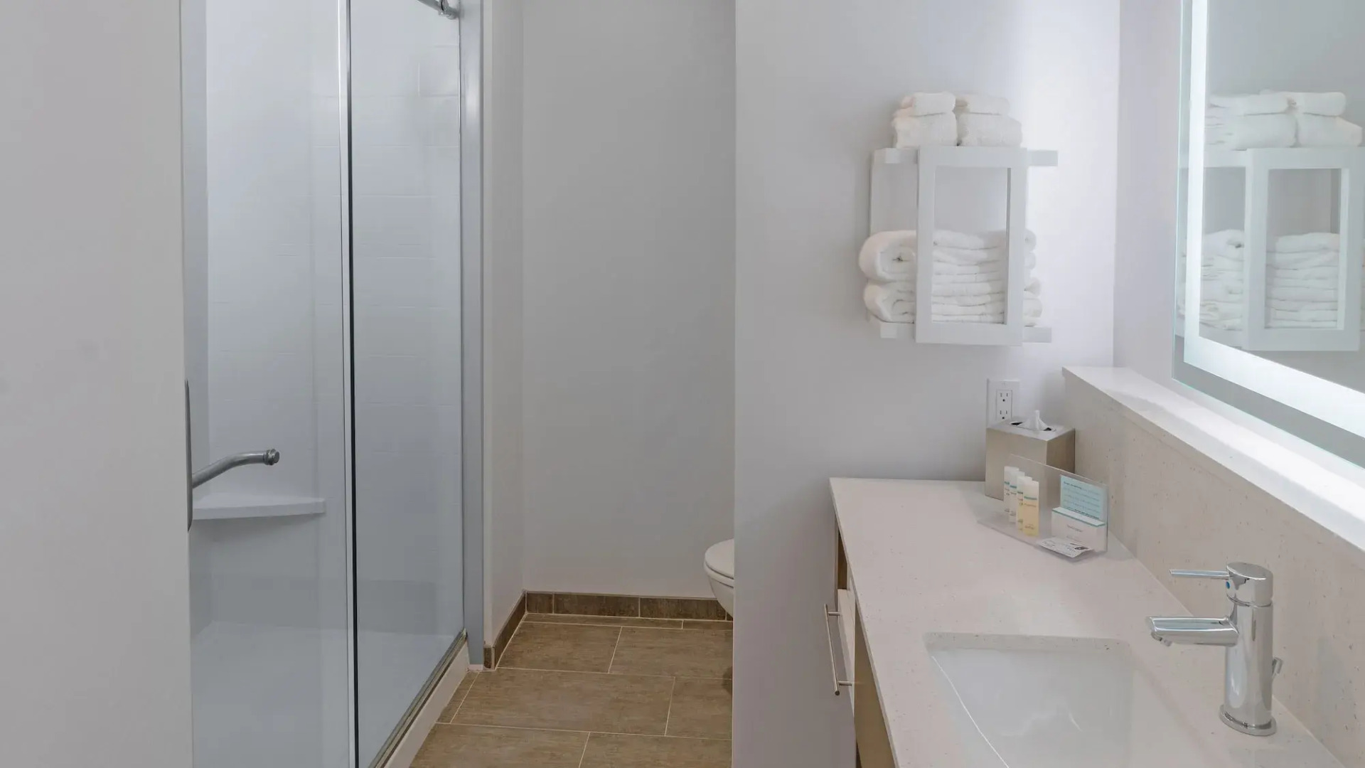 Hampton Inn Riverside Downtown