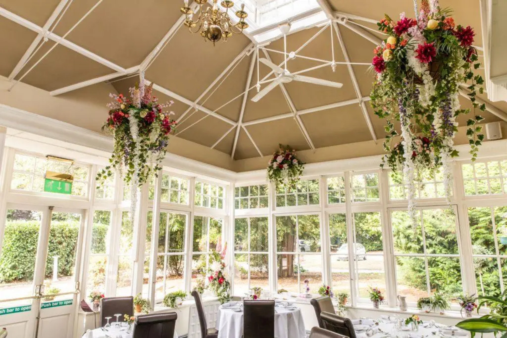 Woodland Manor Hotel