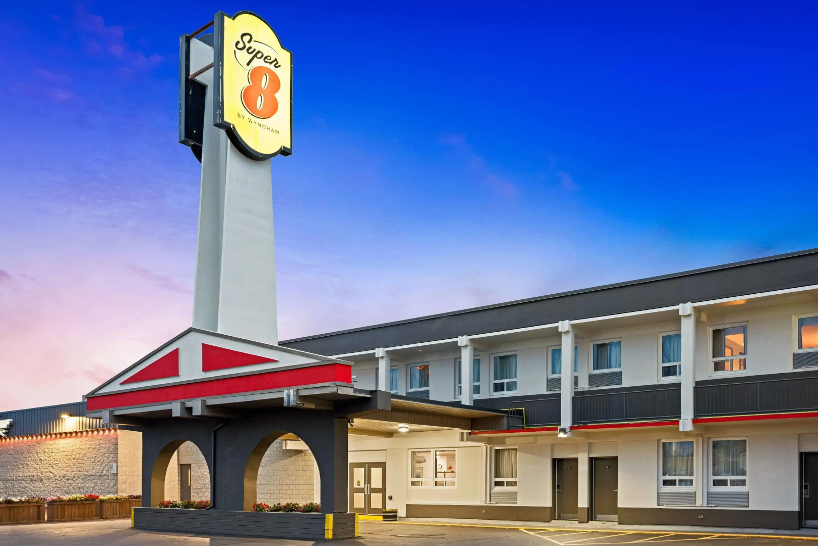 Super 8 by Wyndham Thunder Bay