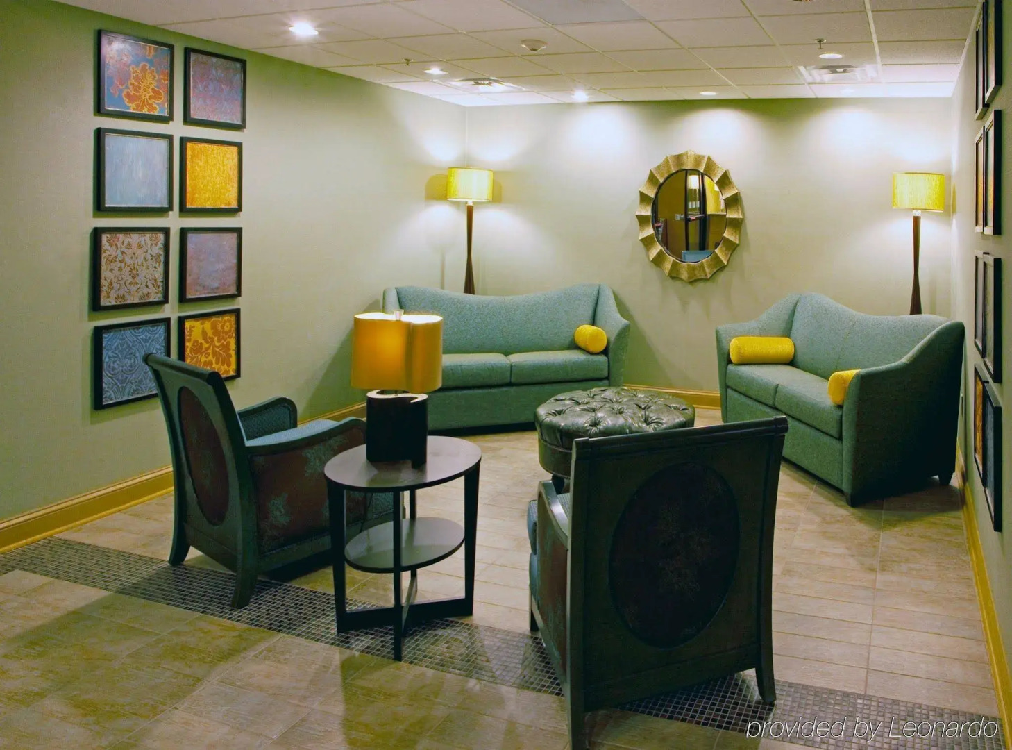 Holiday Inn Express & Suites - Thornburg, S. Fredericksburg by IHG