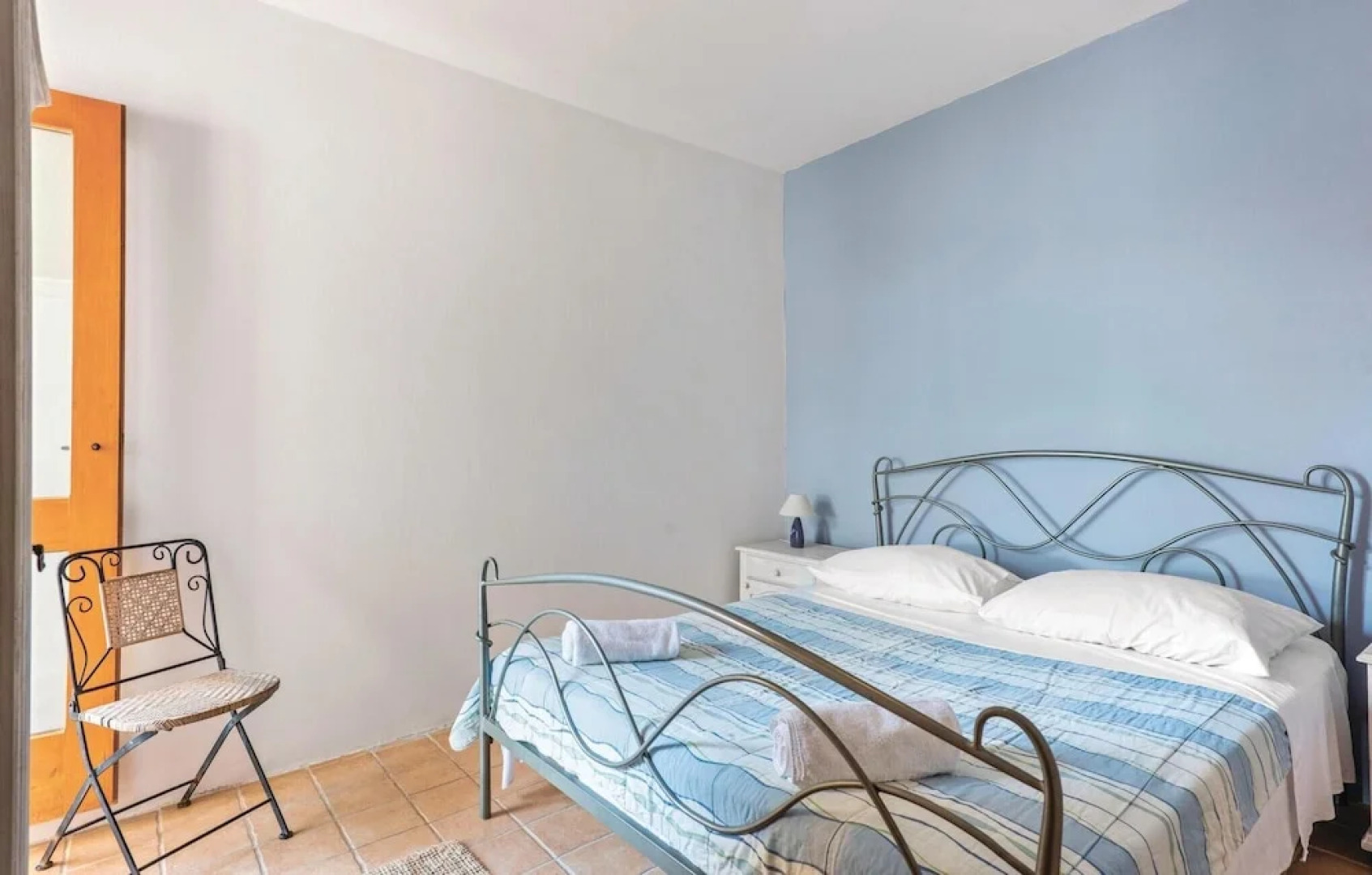 Awesome Home in Zaboric With 5 Bedrooms and Internet