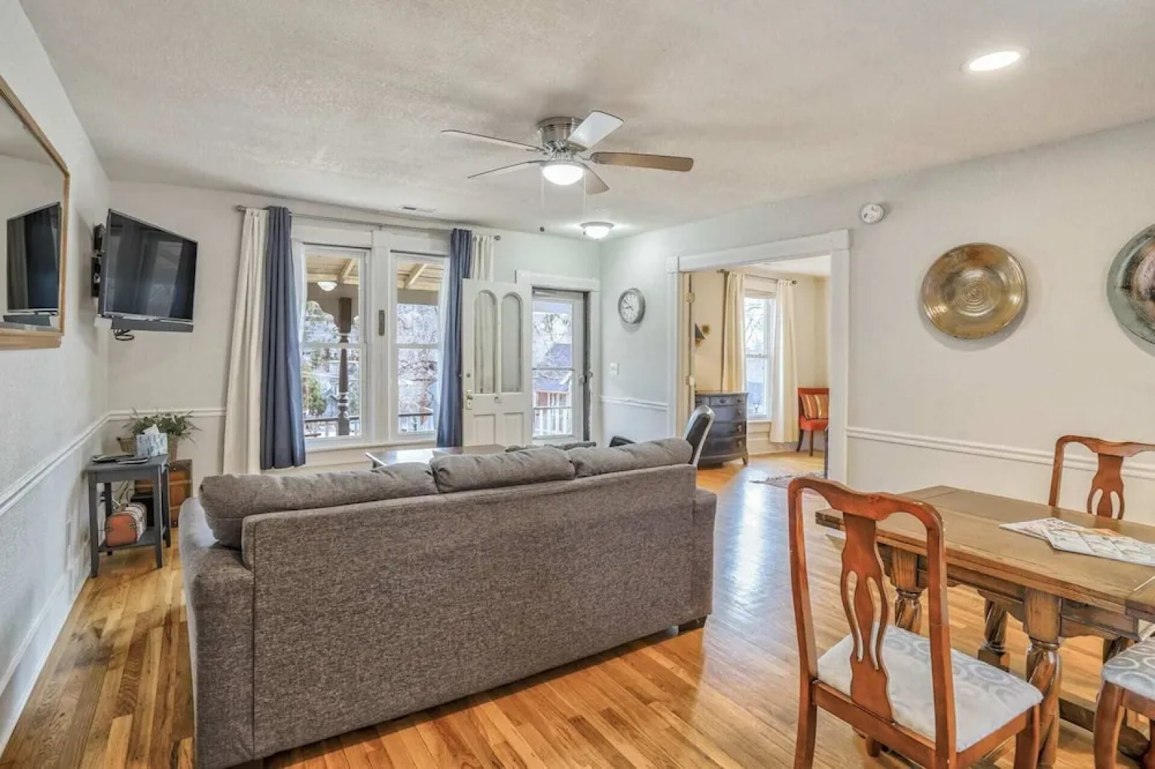 1BR Quiet Neighborhood & Nearby Parks