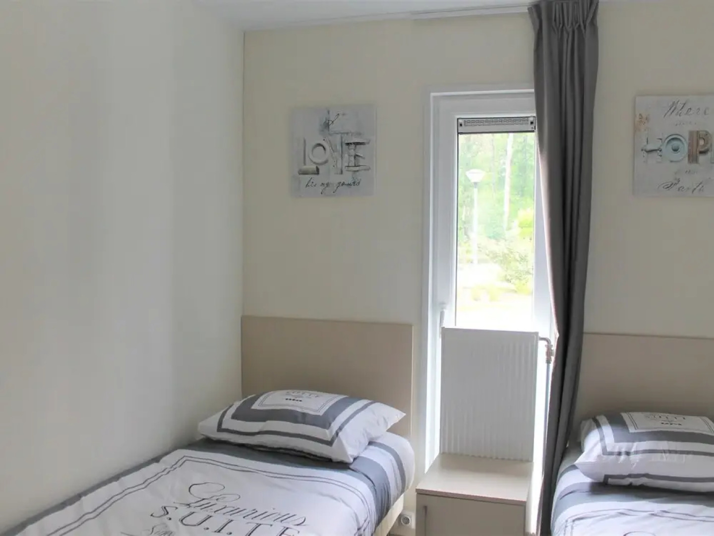 Modern chalet with a dishwasher, near a pond