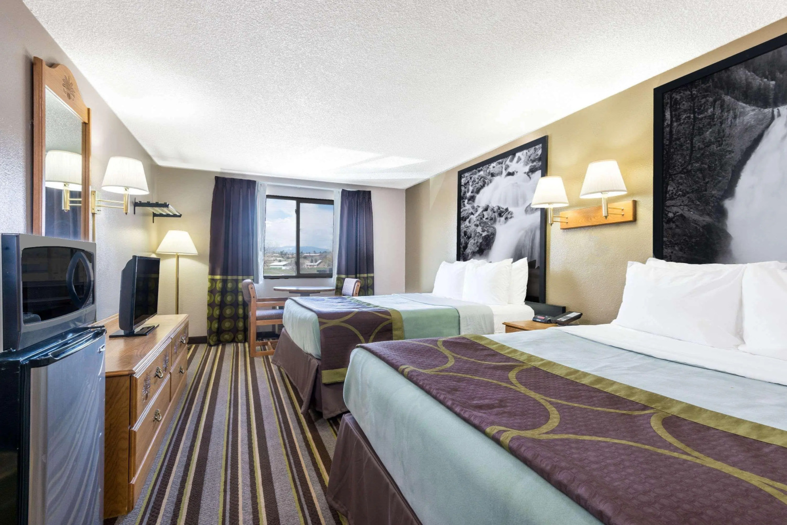 Super 8 By Wyndham Sheridan