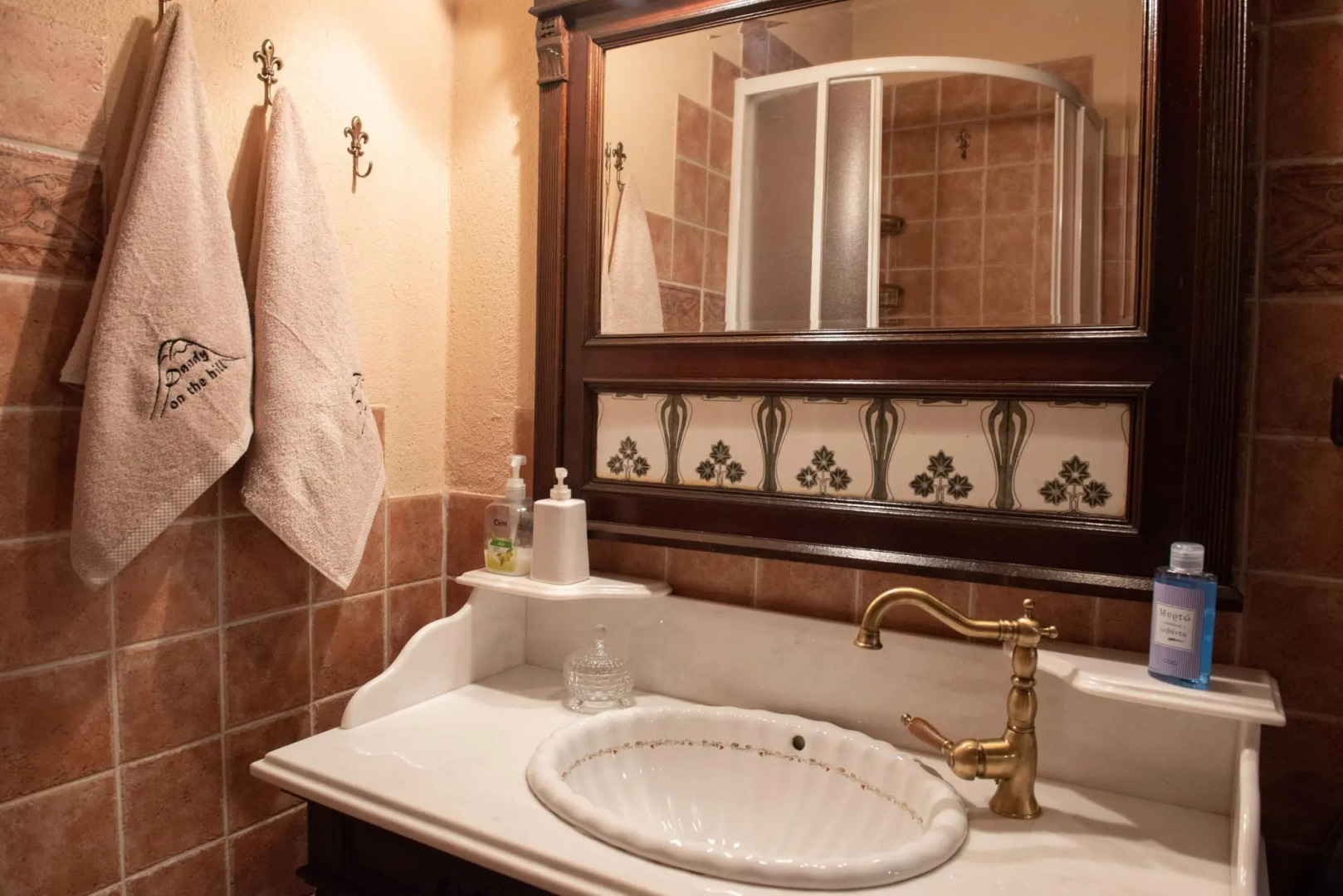 Dandy on the Hill in Arnaia | 4  Seasons Maisonette | Up to 4 people