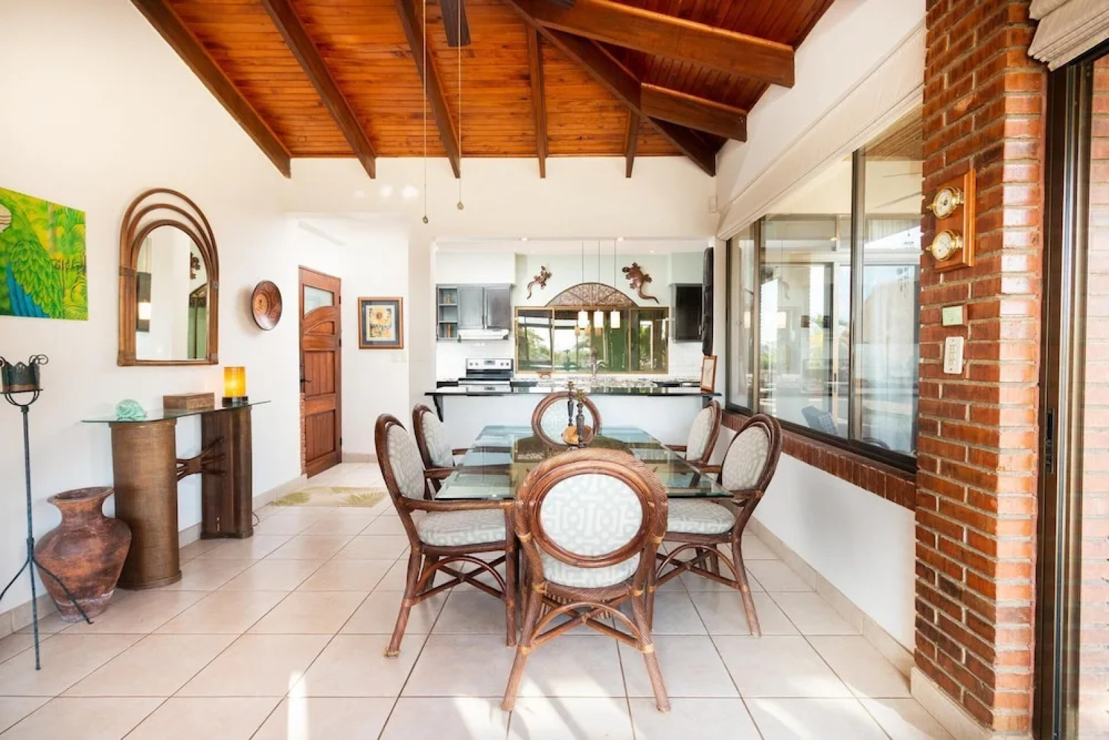 Luxury Flamingo villa with outdoor bar - pool and magnificent views