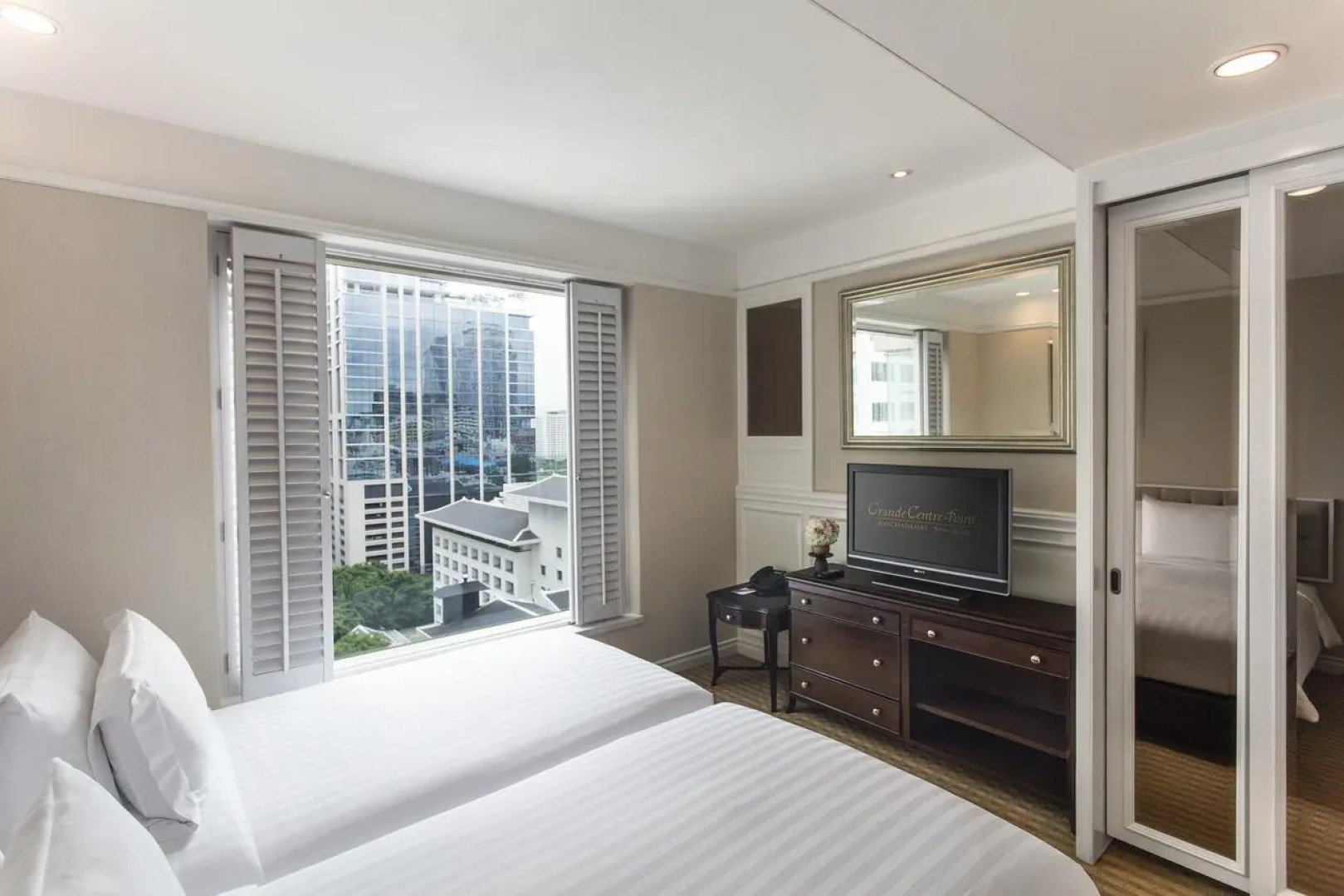 Отель Grande Centre Point Ratchadamri